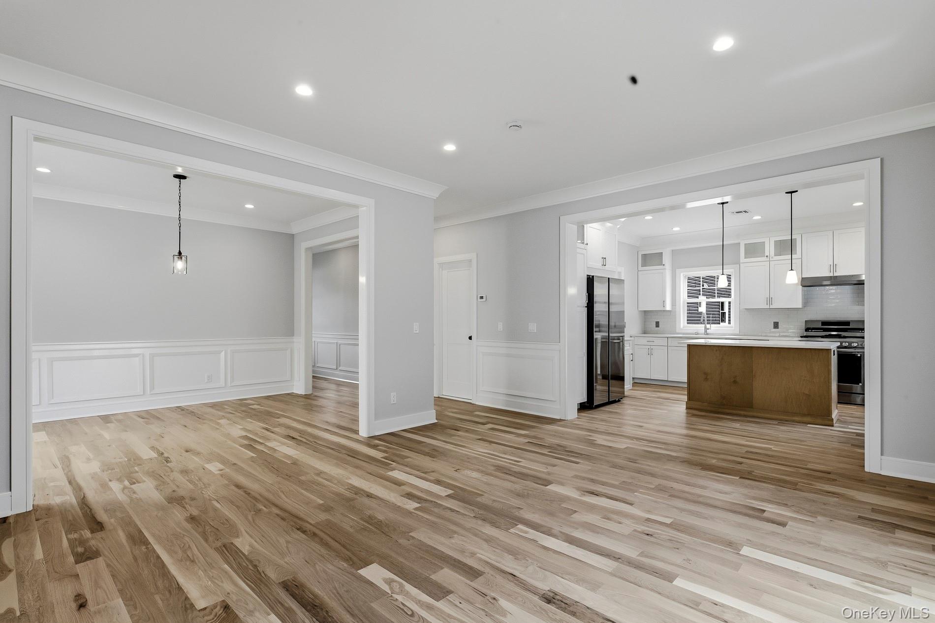 5 Ketcham Place, Melville, NY 11747