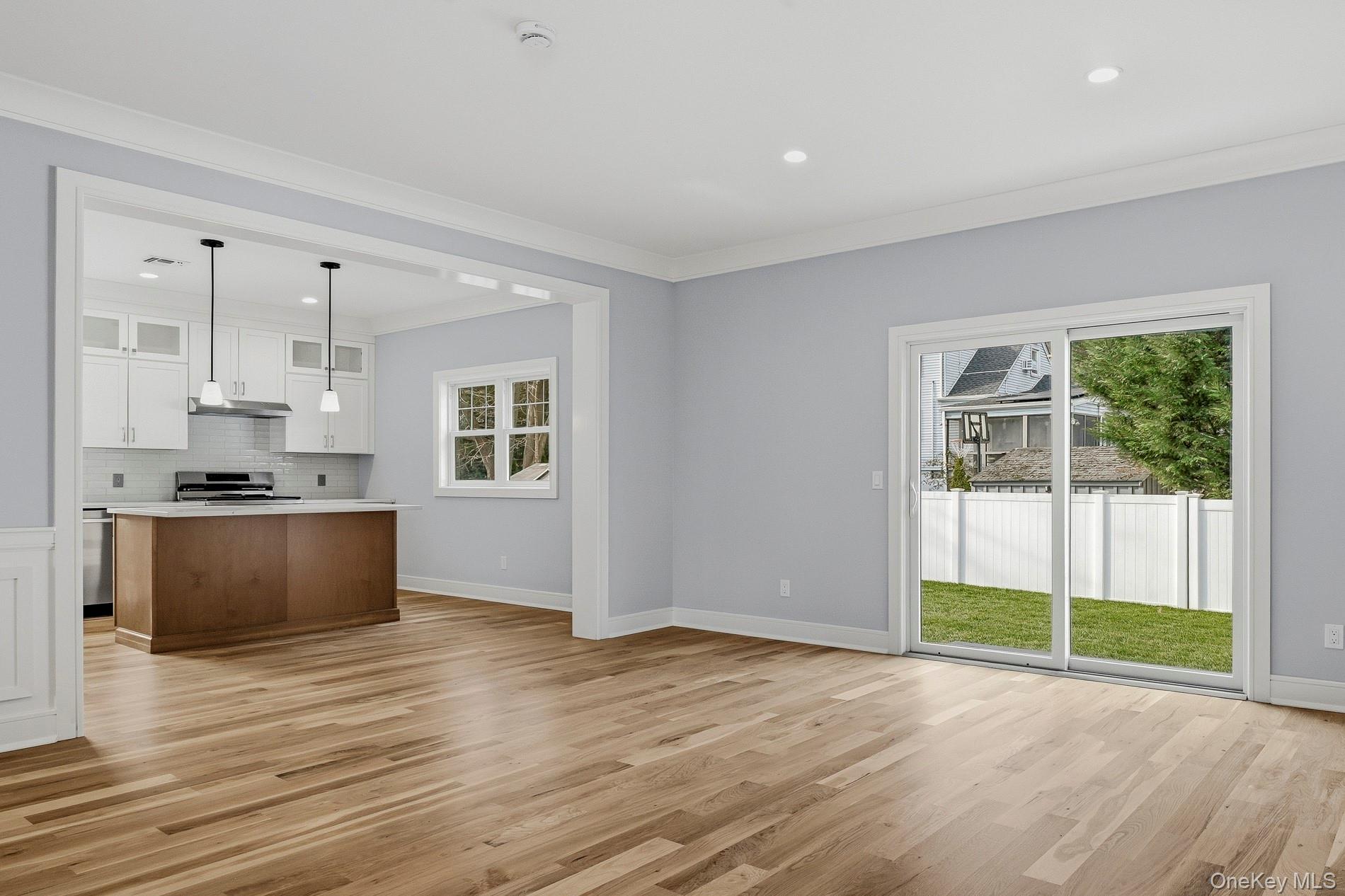 5 Ketcham Place, Melville, NY 11747