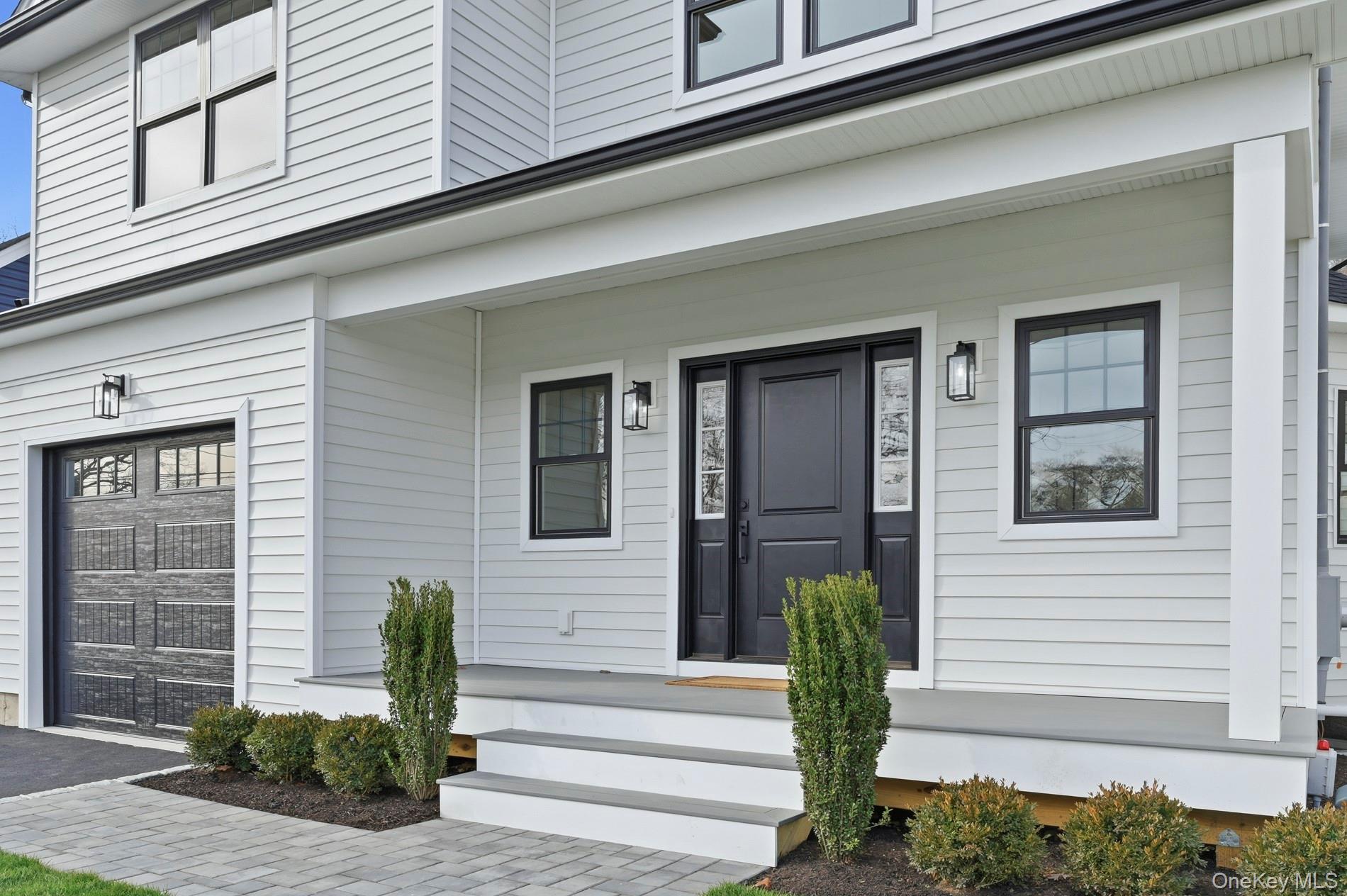 5 Ketcham Place, Melville, NY 11747