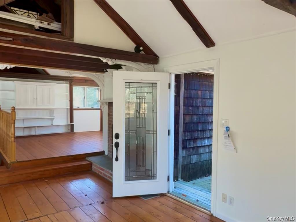 39 Cedar Drive, Southampton, NY 11968