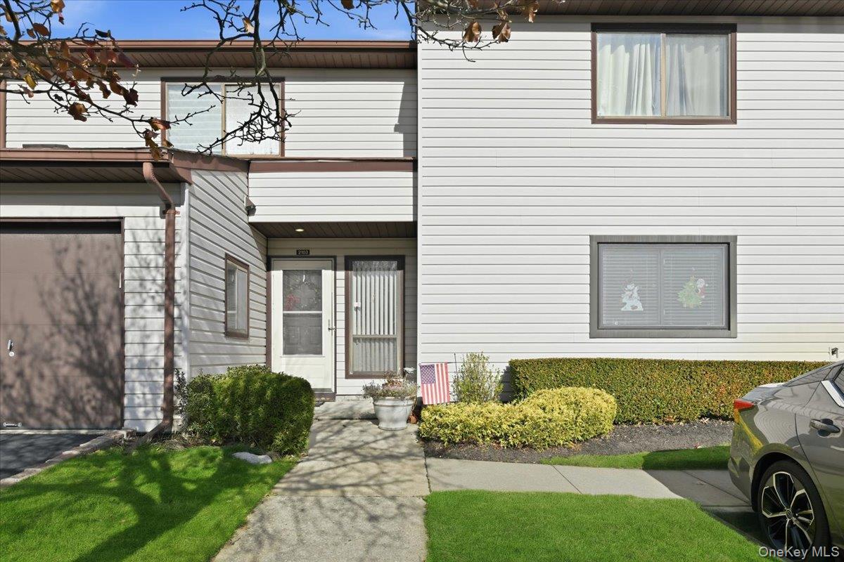 100 Daly Boulevard # 2103, Oceanside, NY 11572