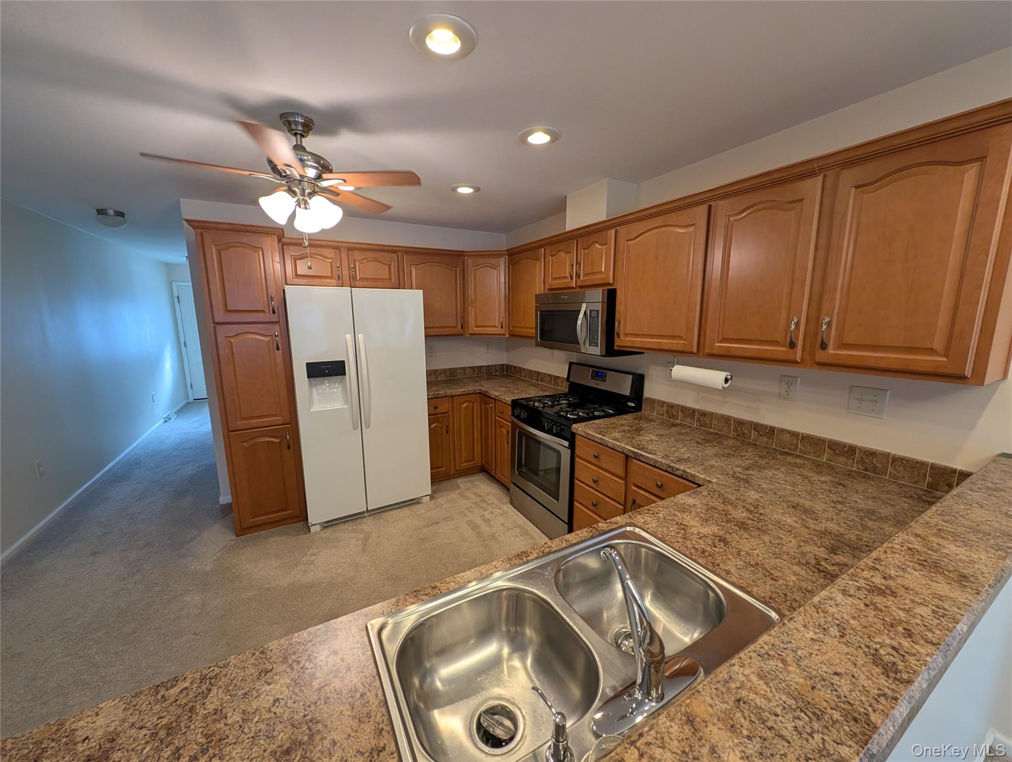 201 Brittany Terrace # 201, Rock Tavern, NY 12575