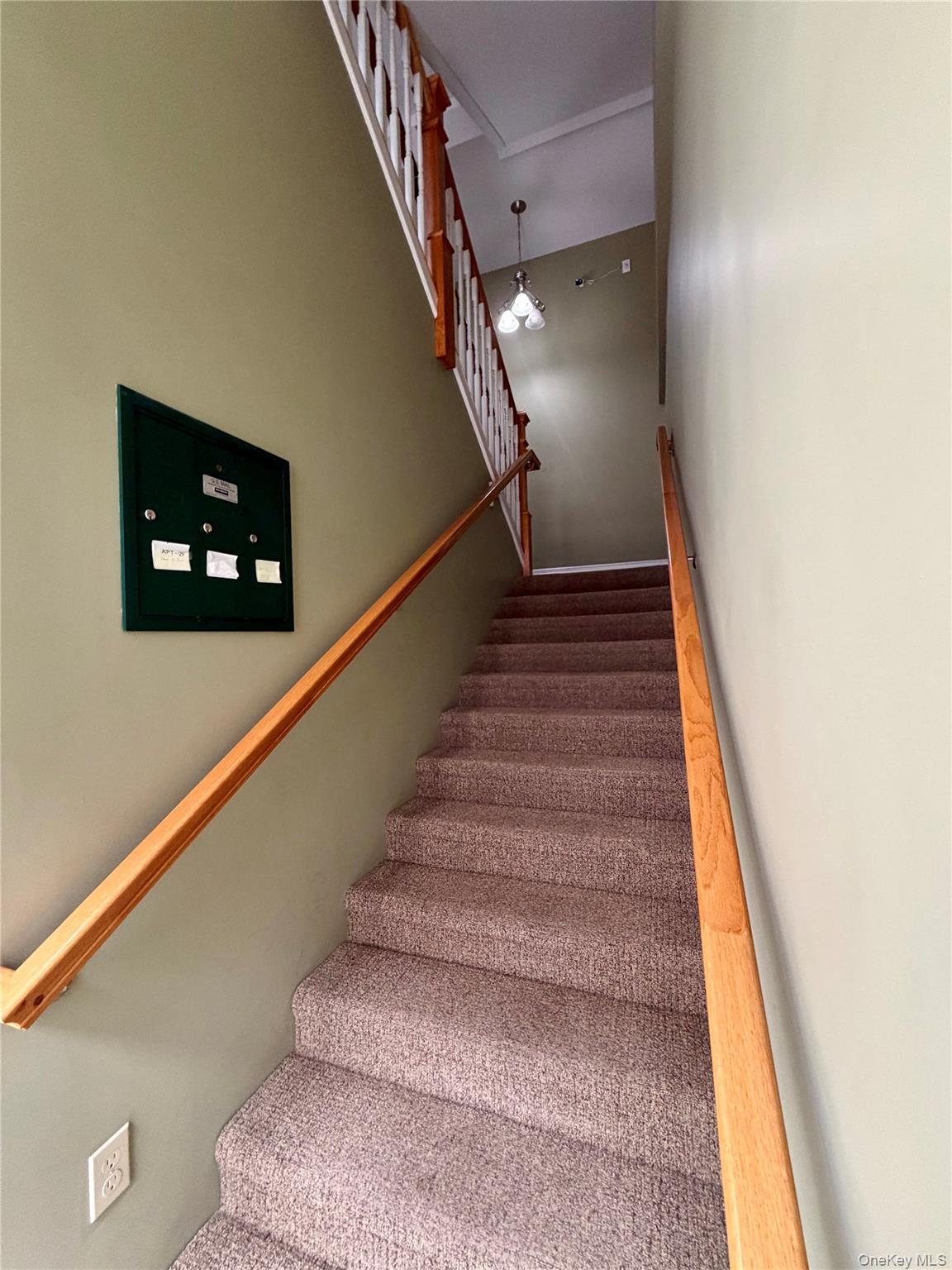 337 Main Street # 2F, Poughkeepsie, NY 12601