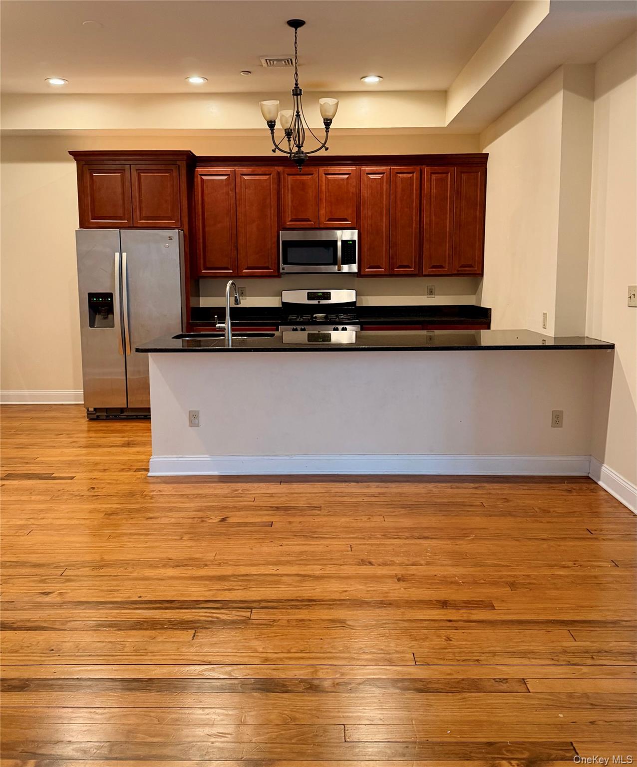 337 Main Street # 2F, Poughkeepsie, NY 12601