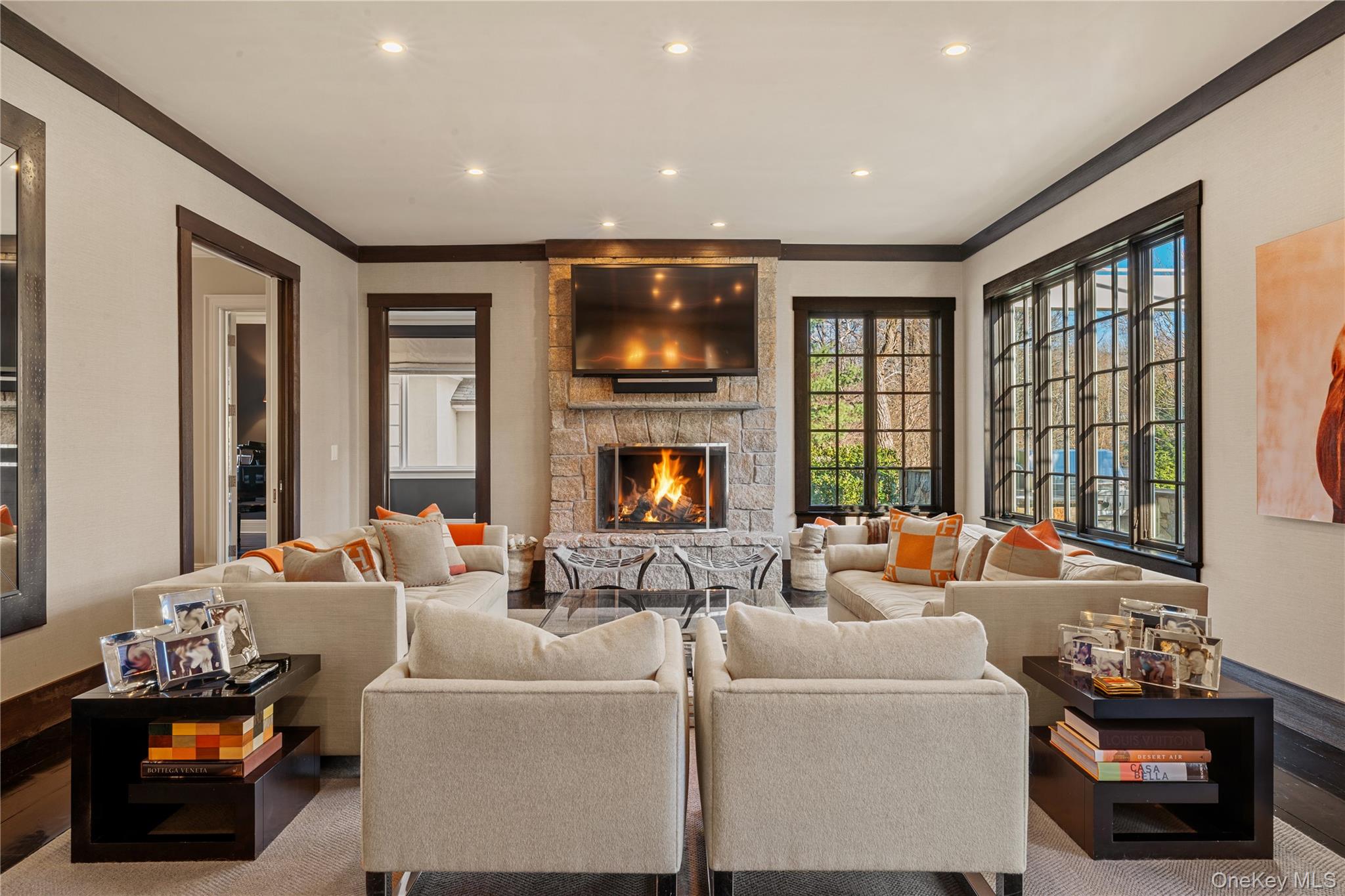 8 Serenite Lane, Muttontown, NY 11791