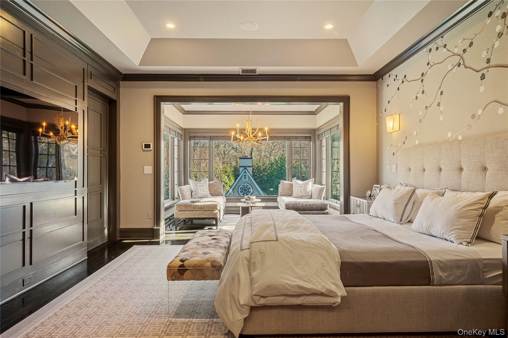 8 Serenite Lane, Muttontown, NY 11791