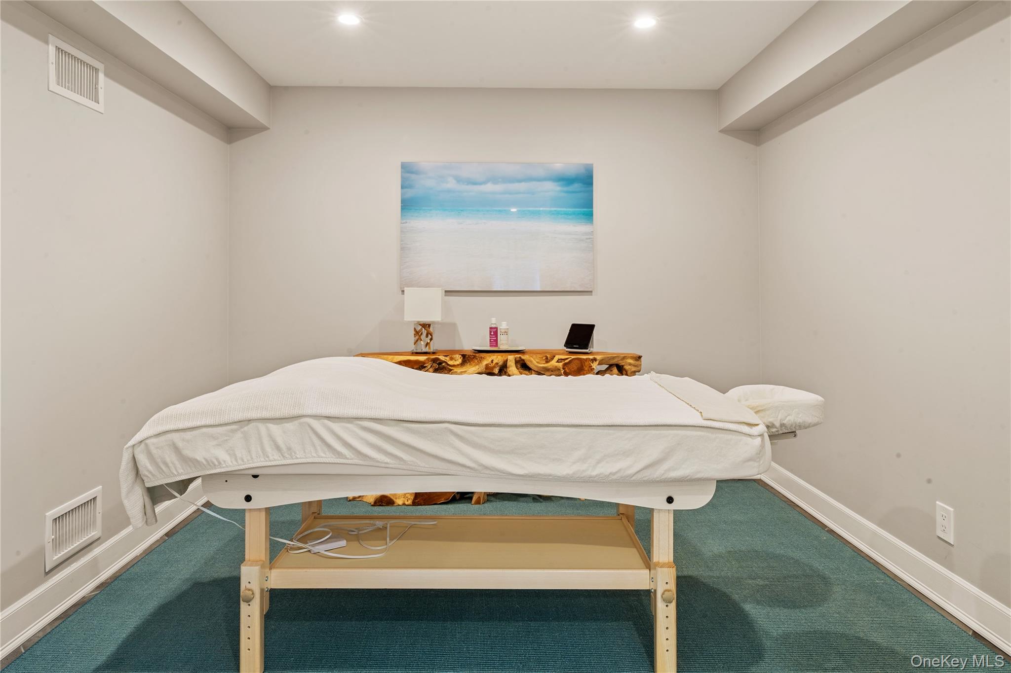 8 Serenite Lane, Muttontown, NY 11791