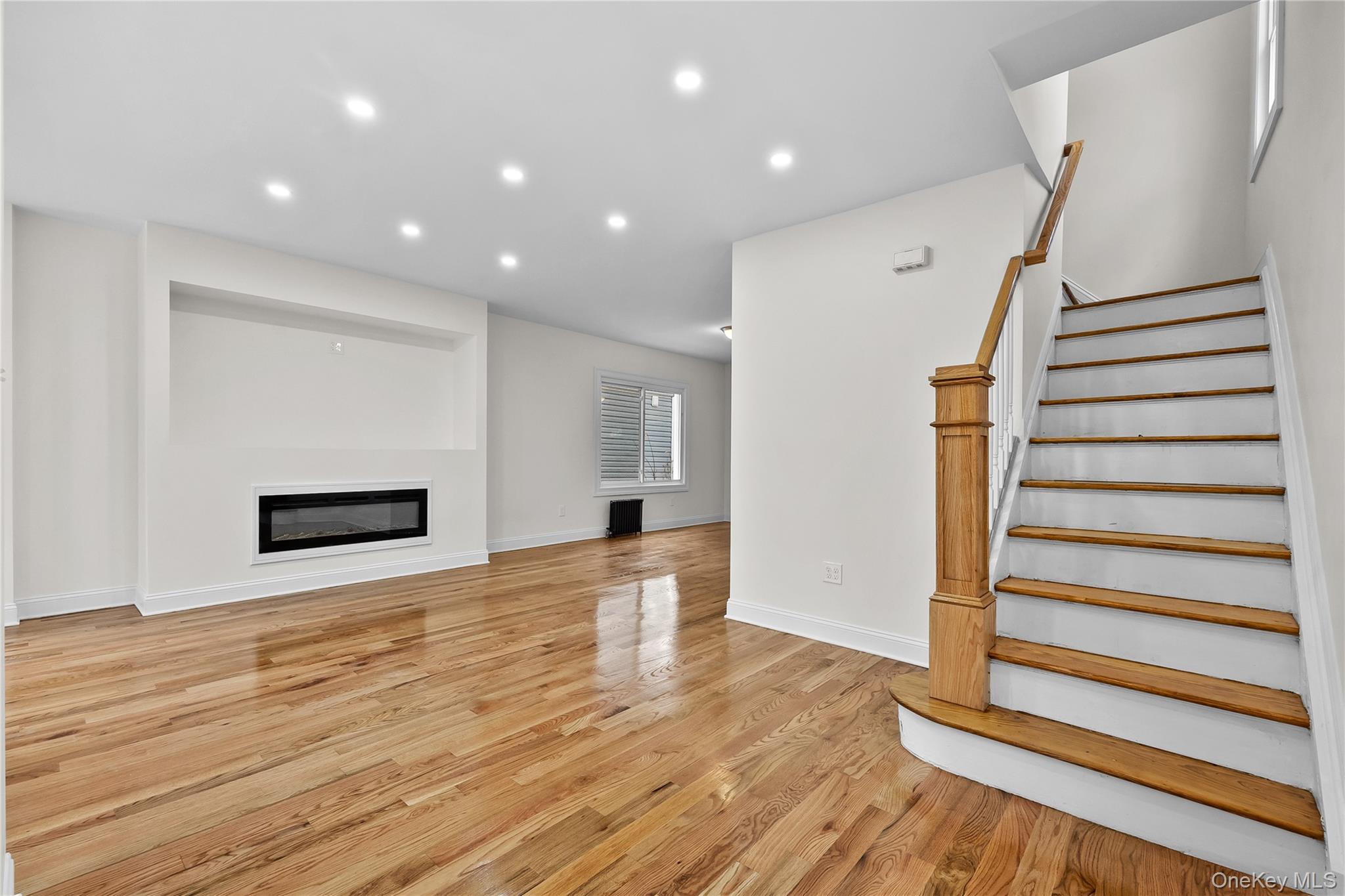 11512 197th Street, Saint Albans, NY 11412