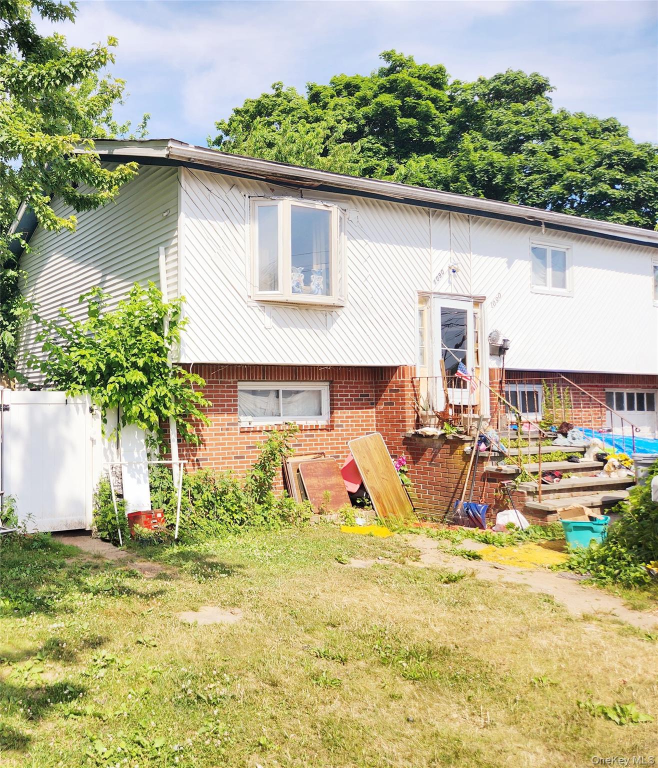 1090 Pinebrook, West Hempstead, NY 11552