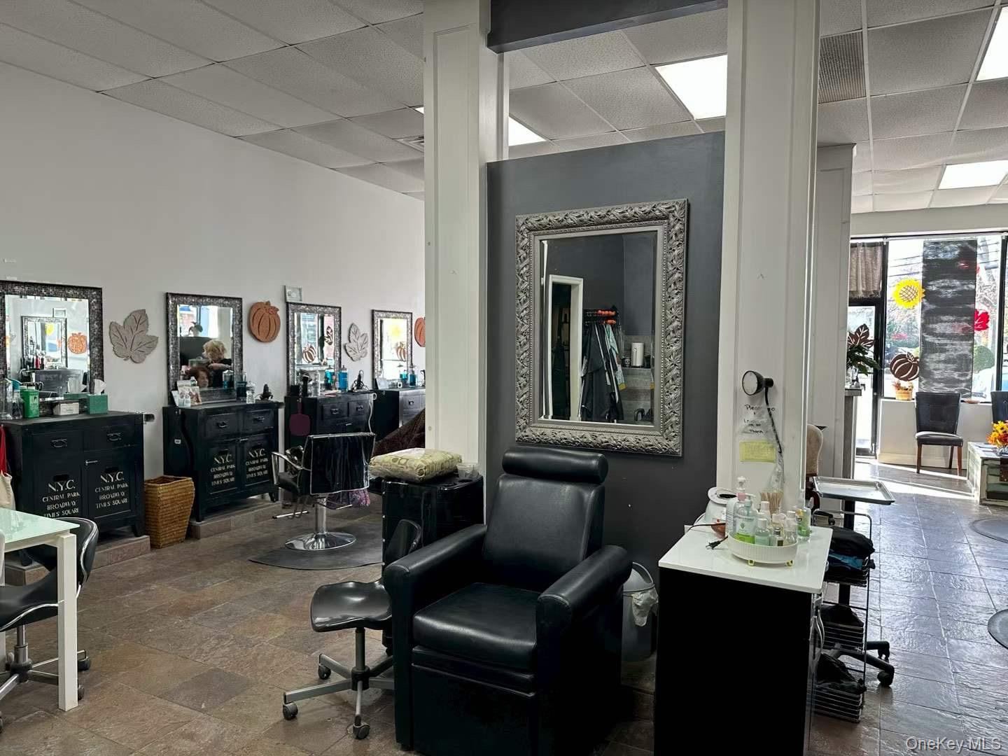 632 Broadway, Massapequa, NY 11758