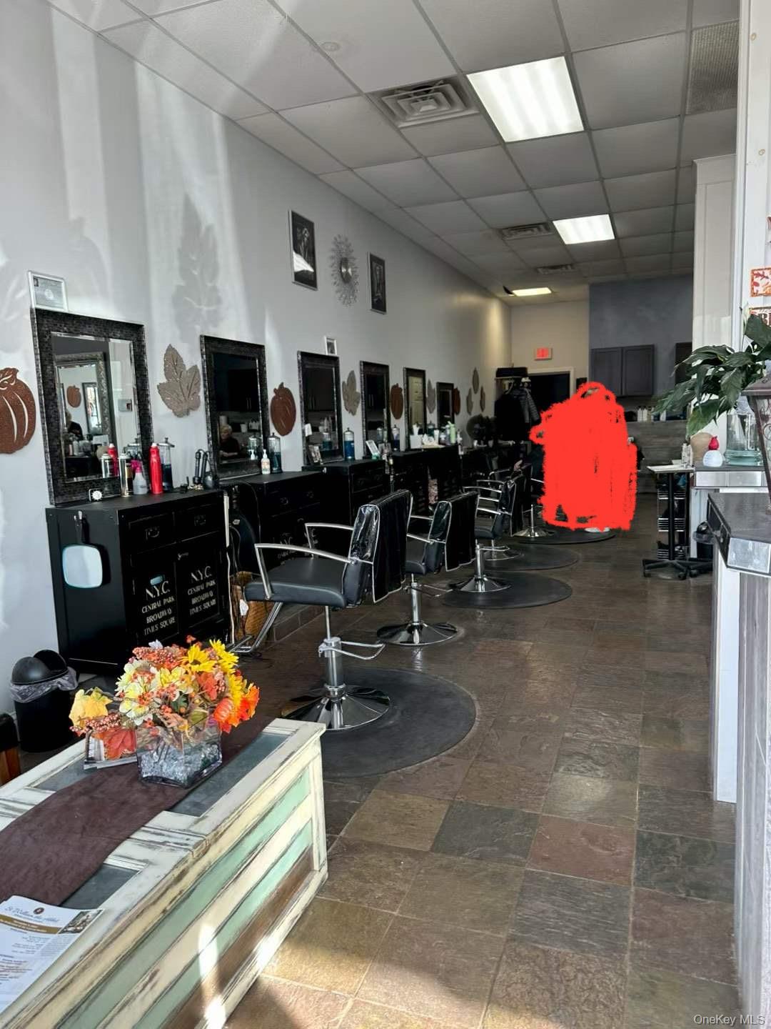 632 Broadway, Massapequa, NY 11758