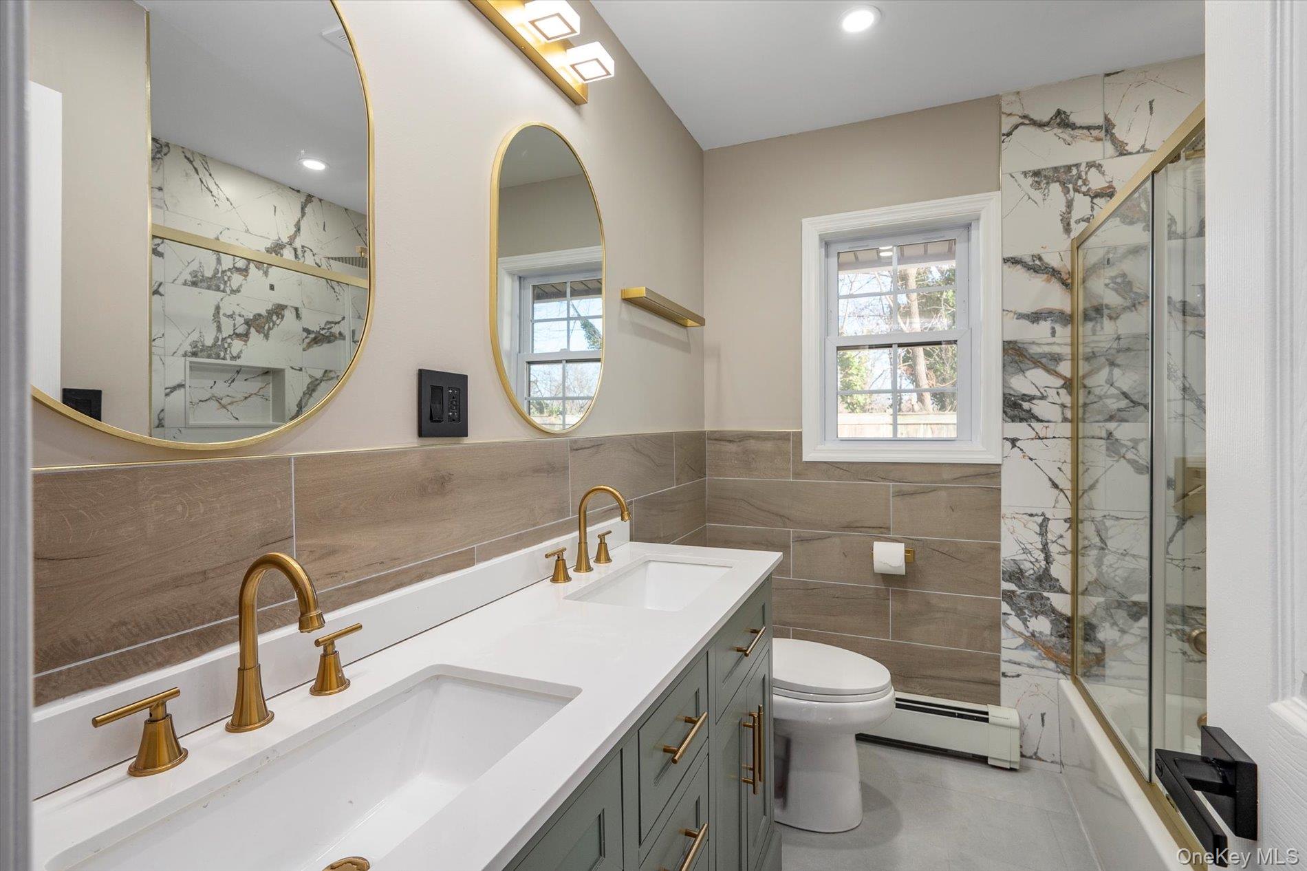 41 Embargo Place, North Babylon, NY 11703