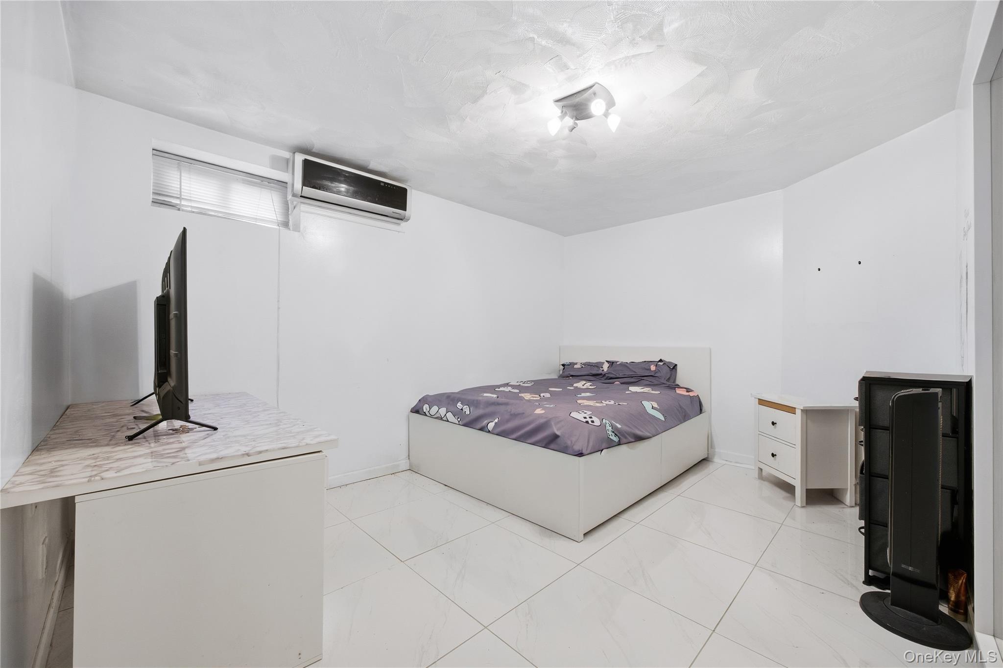 32-03 Clearview Expressway, Bayside, NY 11361