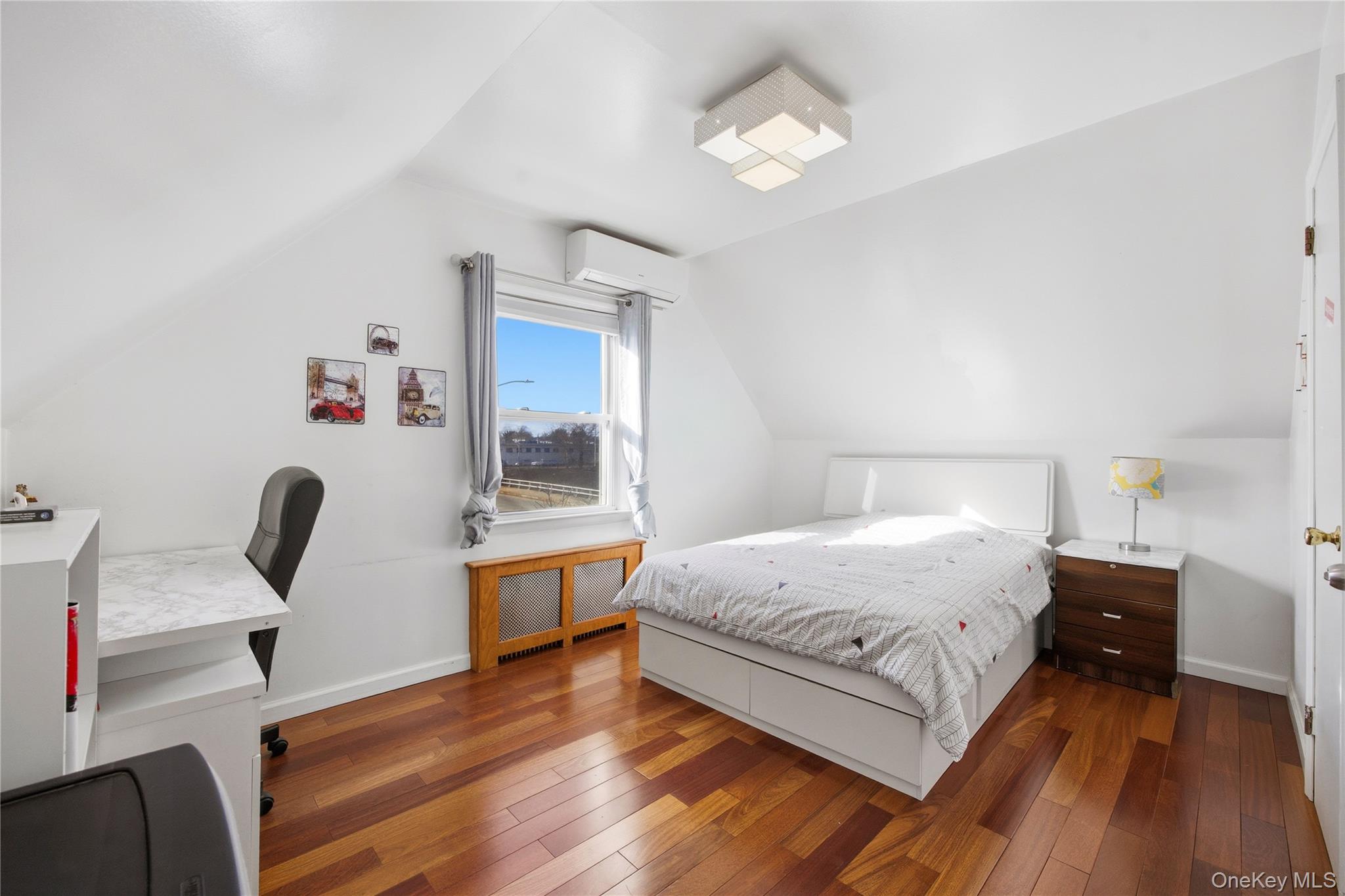 32-03 Clearview Expressway, Bayside, NY 11361