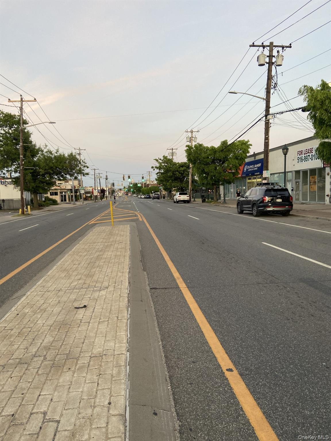 1081 Hempstead, Franklin Square, NY 11010