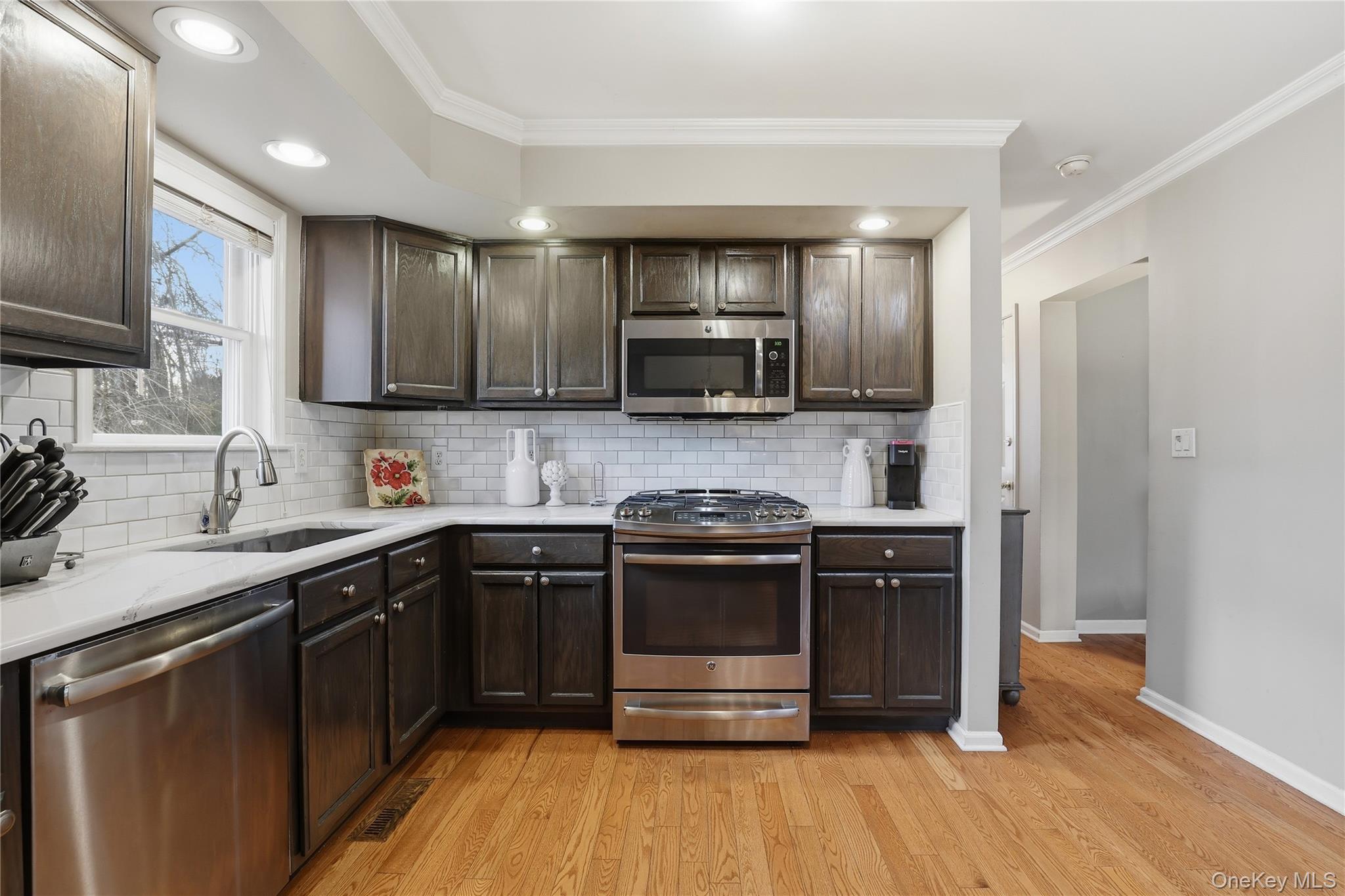 6-8 Marion Avenue, Harrison, NY 10528