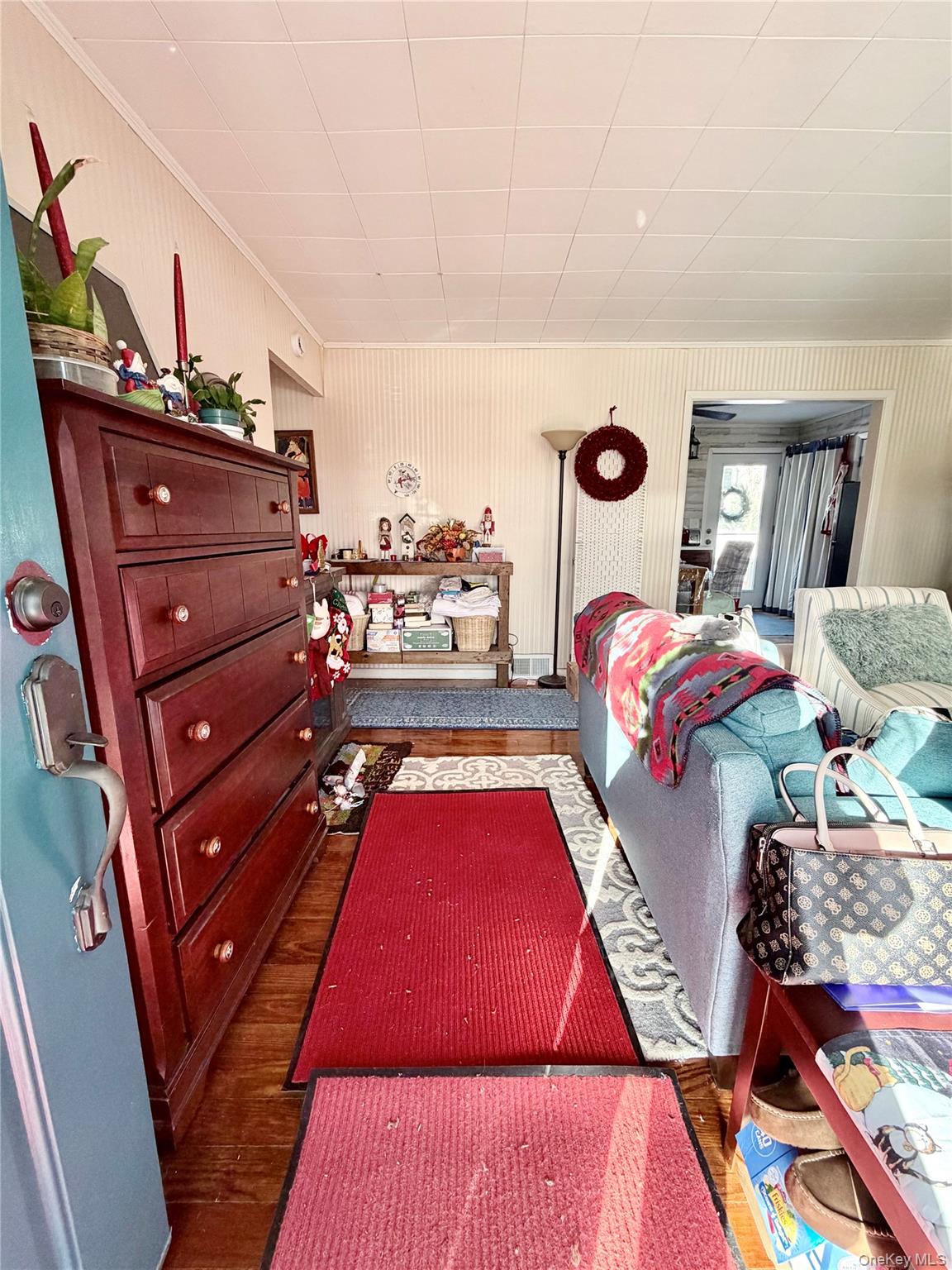 16 Gariss Street, Port Jervis, NY 12771