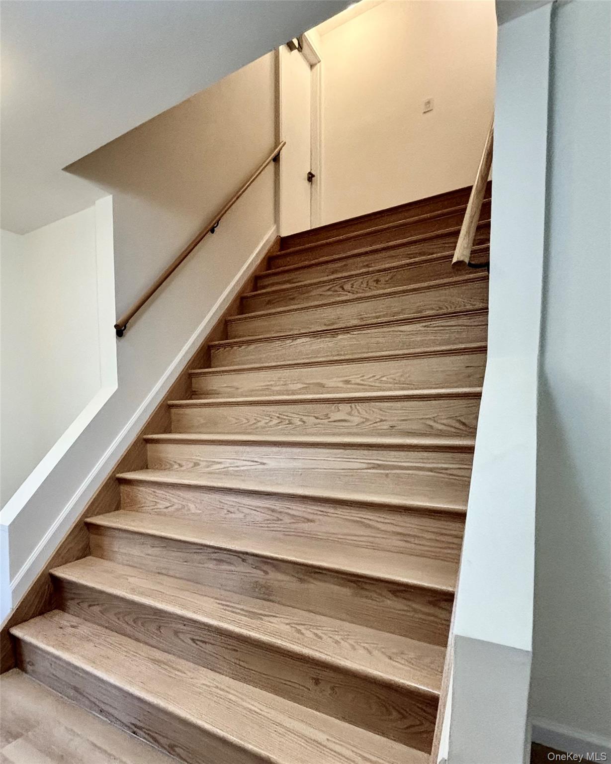 28 Davis # 2, Beacon, NY 12508