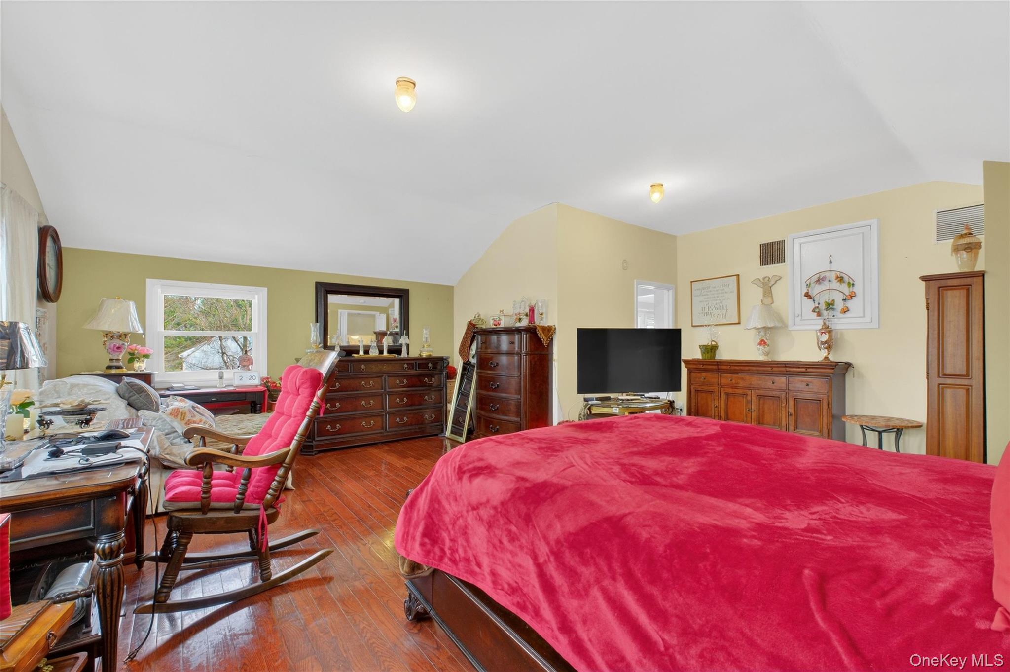 29 Walton Drive, Mahopac, NY 10541