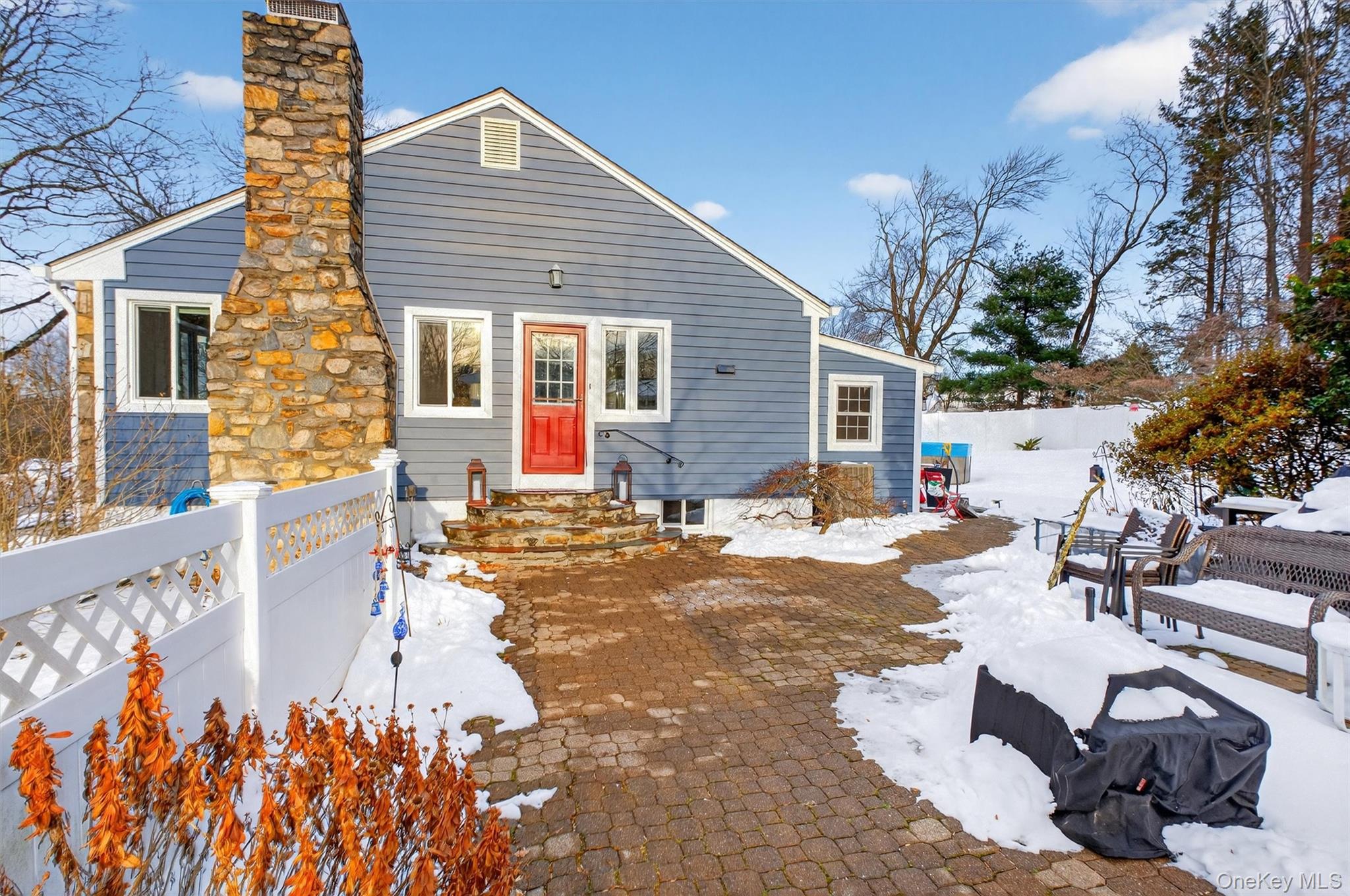 29 Walton Drive, Mahopac, NY 10541