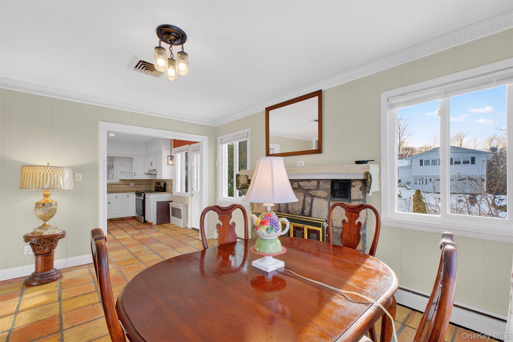 29 Walton Drive, Mahopac, NY 10541