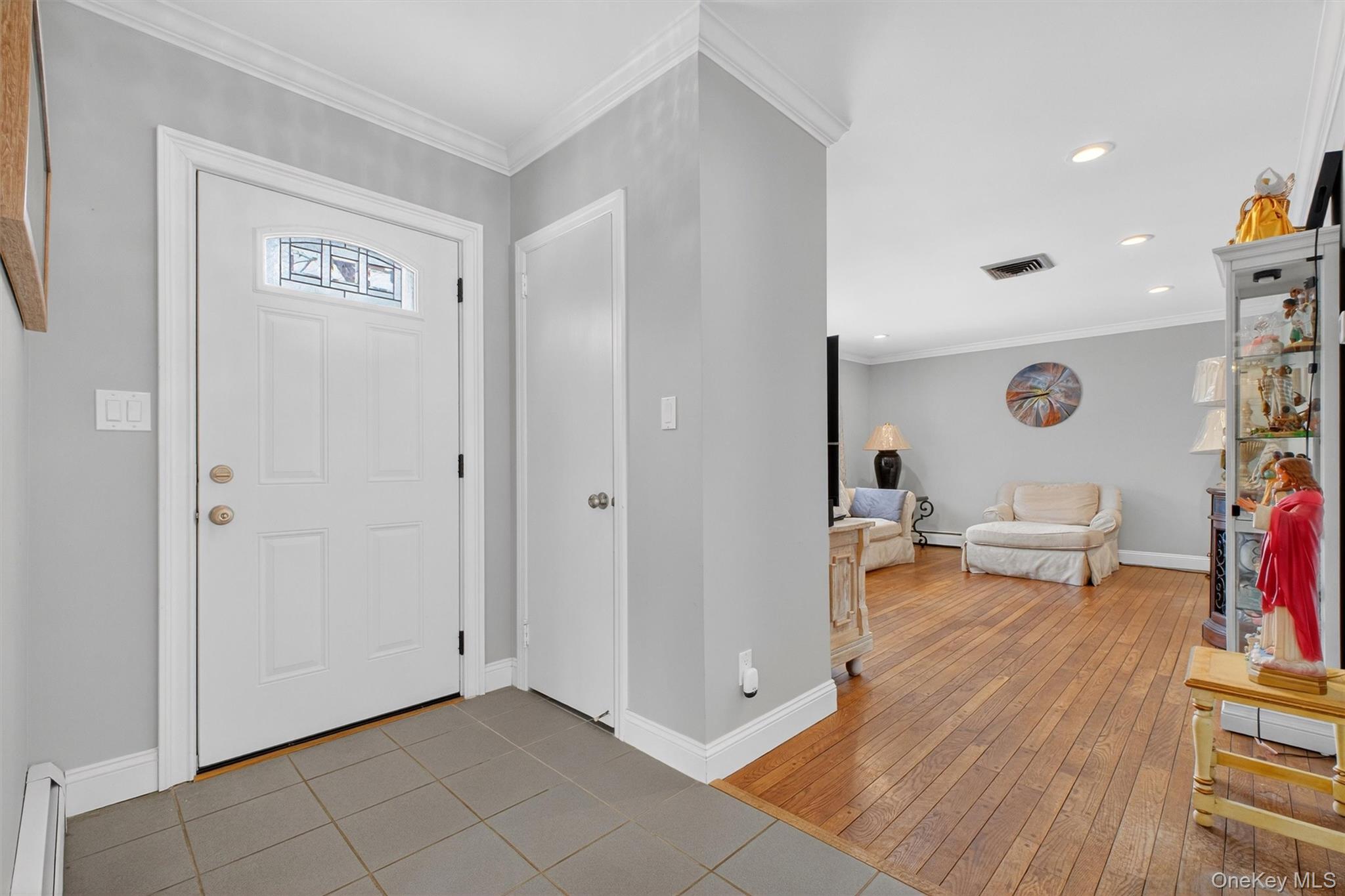 29 Walton Drive, Mahopac, NY 10541