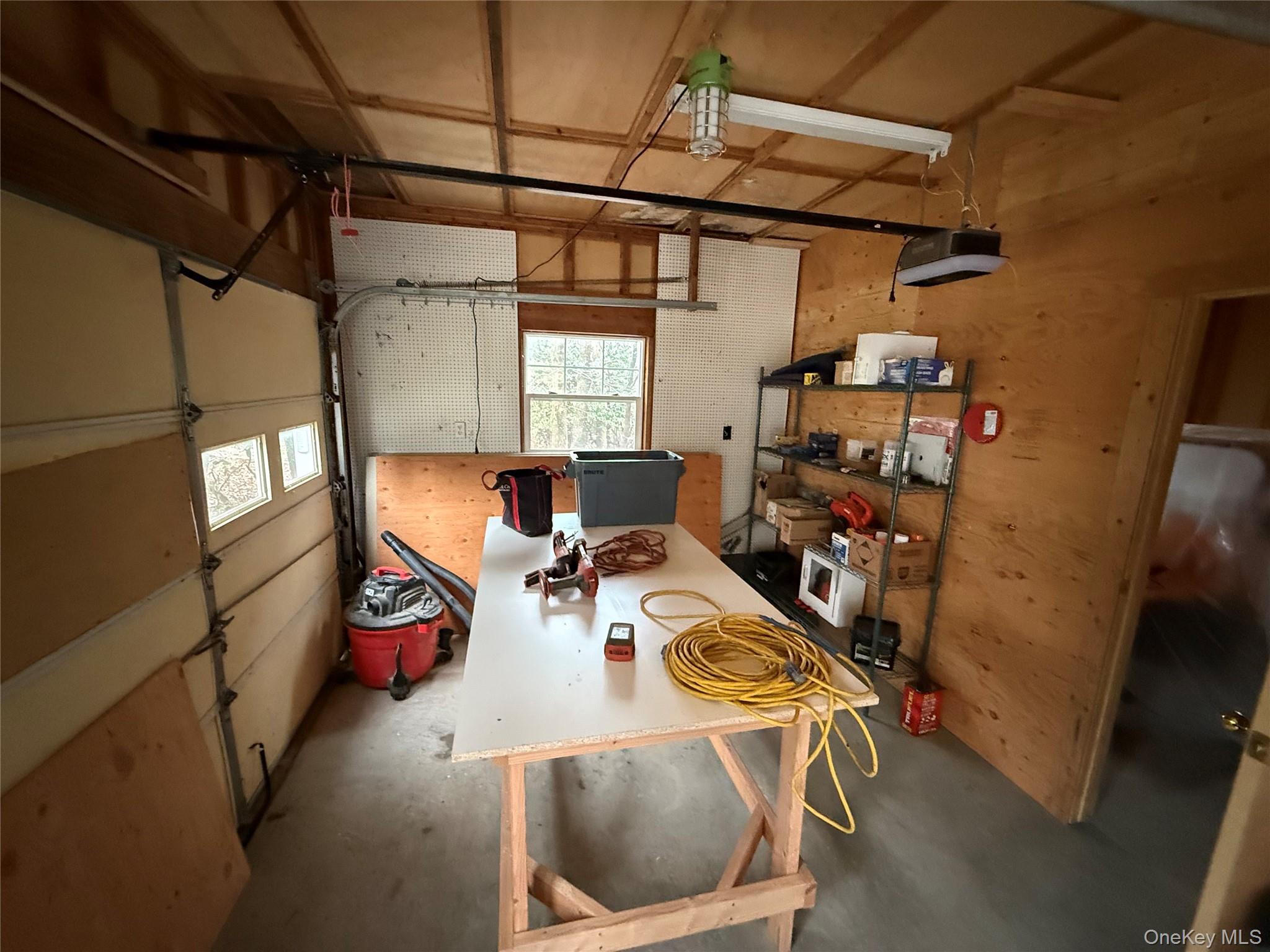 39 Cedar Drive, Southampton, NY 11968