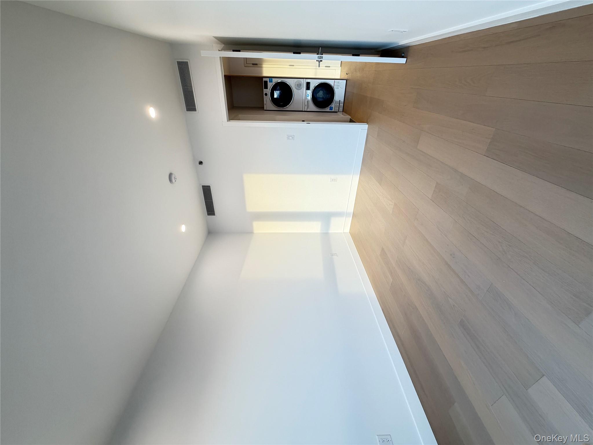 150-02 Northern Boulevard # 3D, Flushing, NY 11354