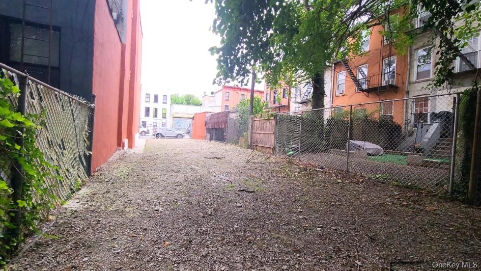 9 Marconi Place, Brooklyn, NY 11233