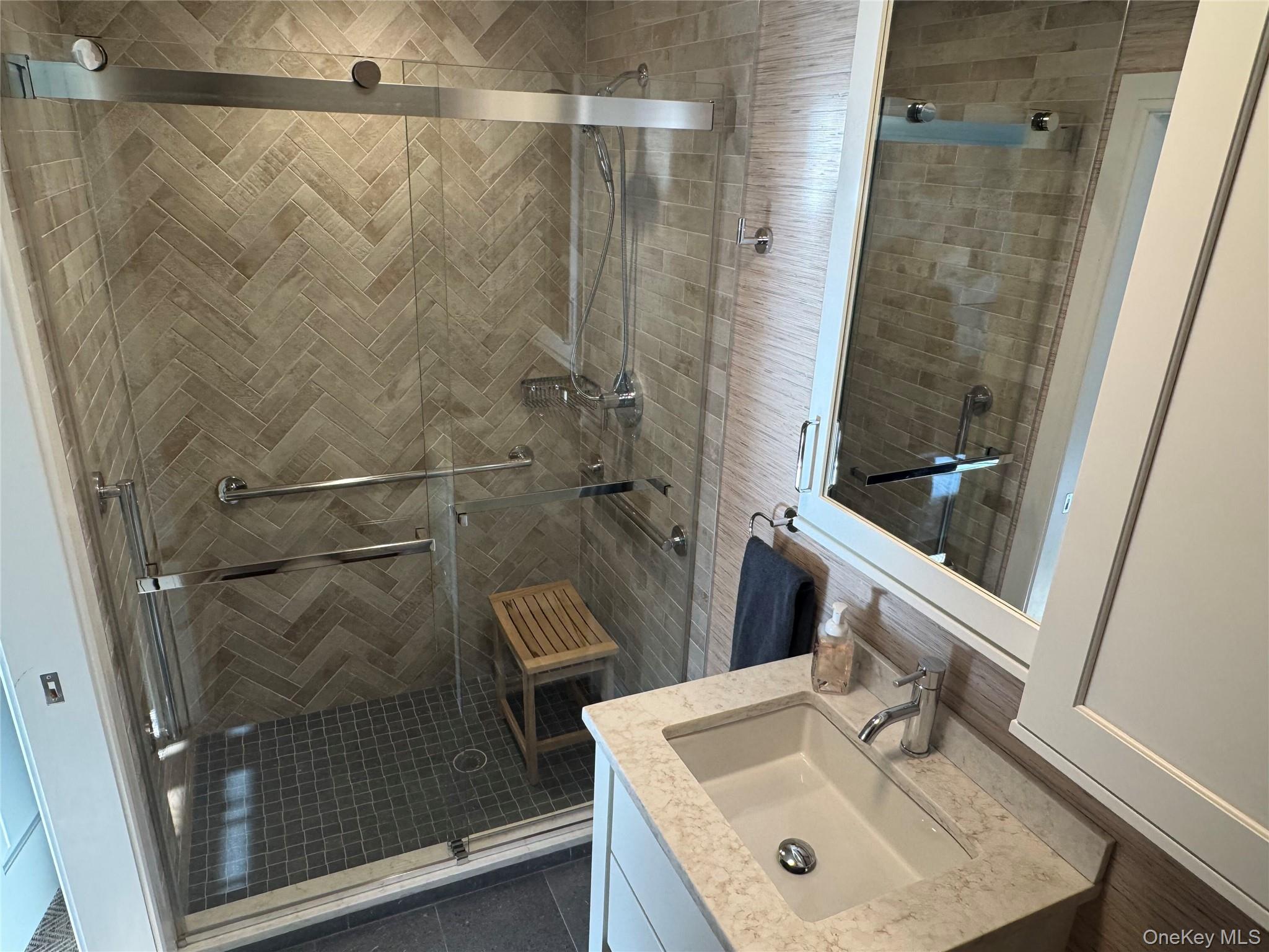 910 Altessa Boulevard, Melville, NY 11747