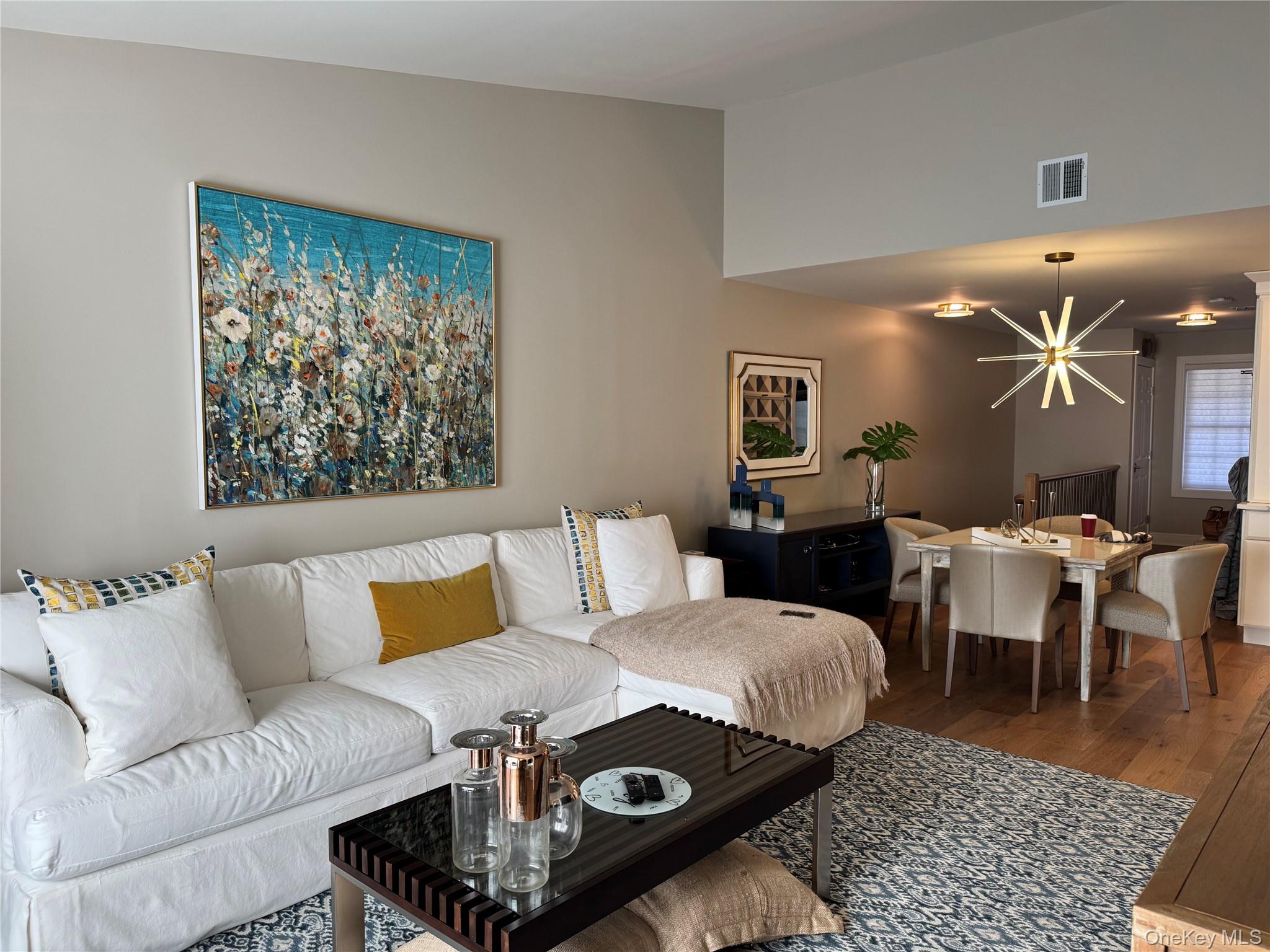 910 Altessa Boulevard, Melville, NY 11747