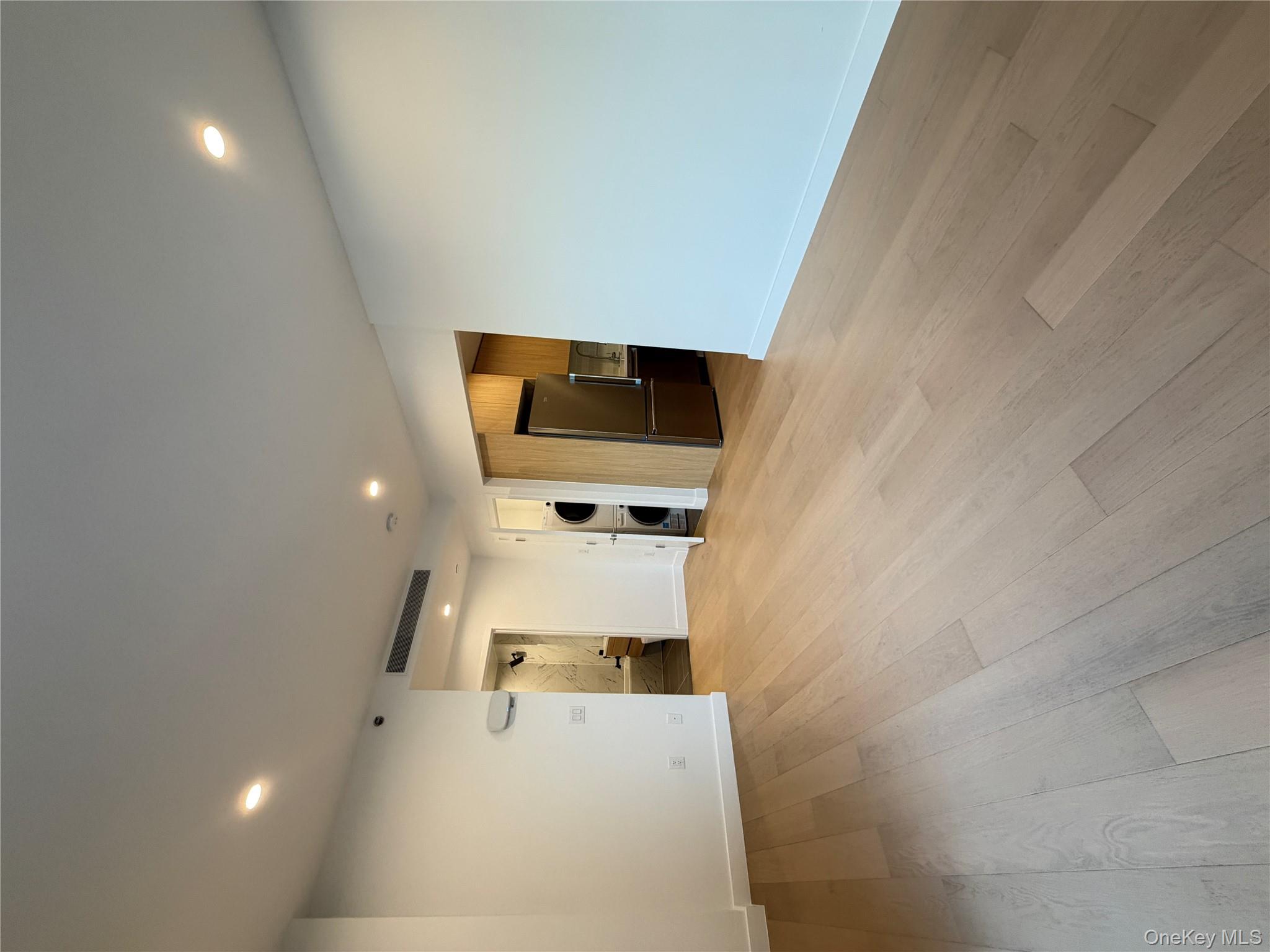 150-02 Northern Boulevard # 5J, Flushing, NY 11354