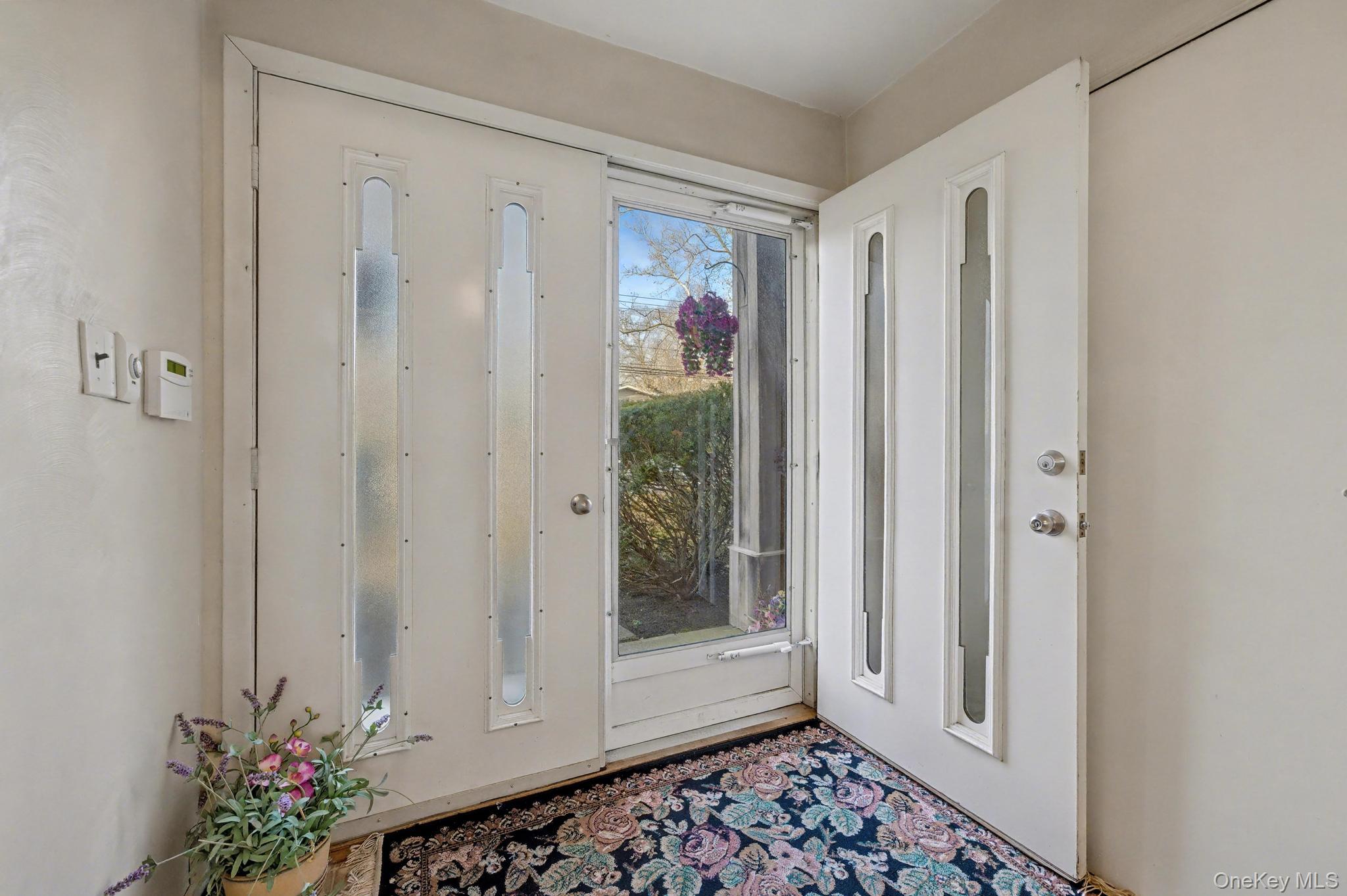 111 Shinbone Lane, Commack, NY 11725