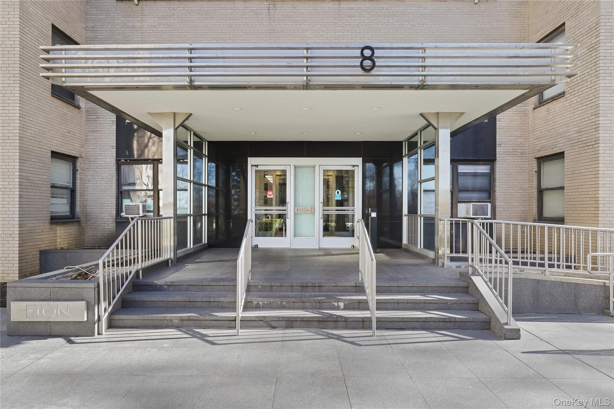 8 Fordham Hill Oval # 16B, Bronx, NY 10468