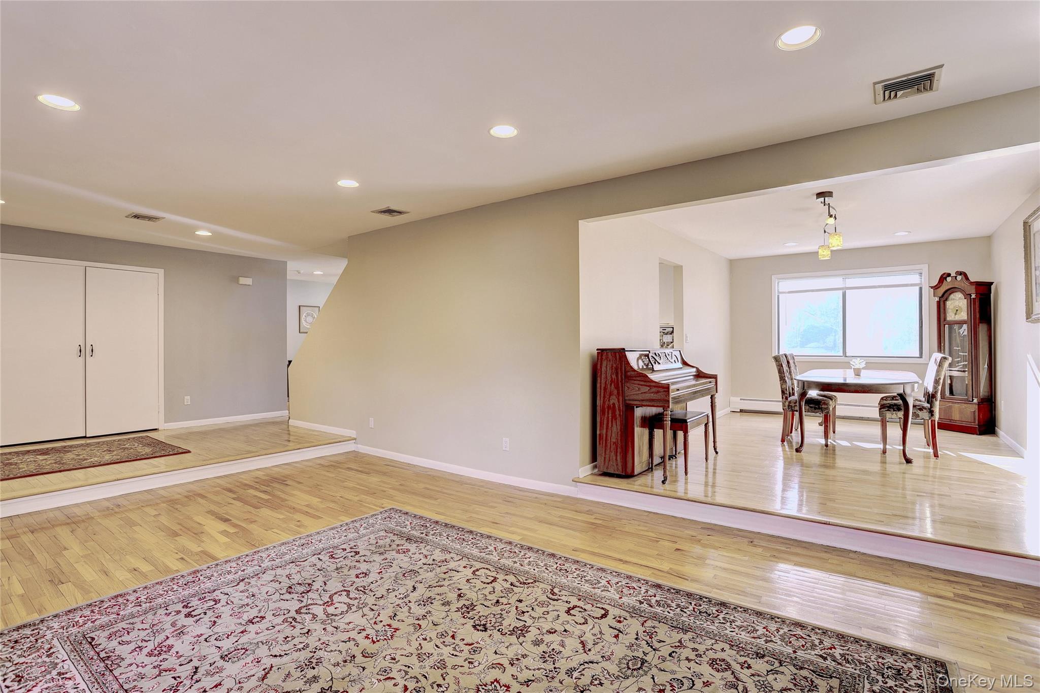 7 Pecan Valley Drive, New City, NY 10956