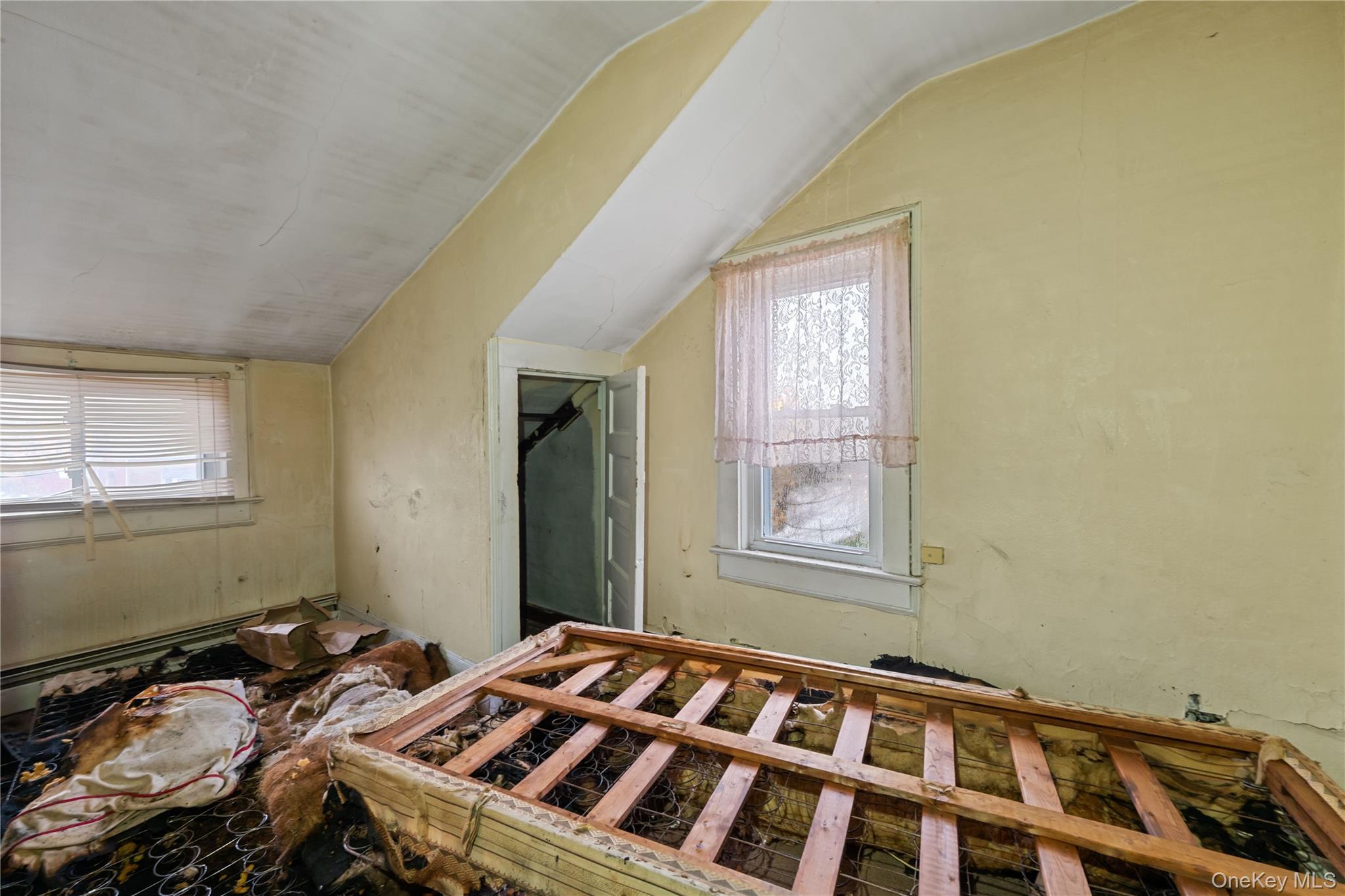 188 Woodside Avenue, Freeport, NY 11520