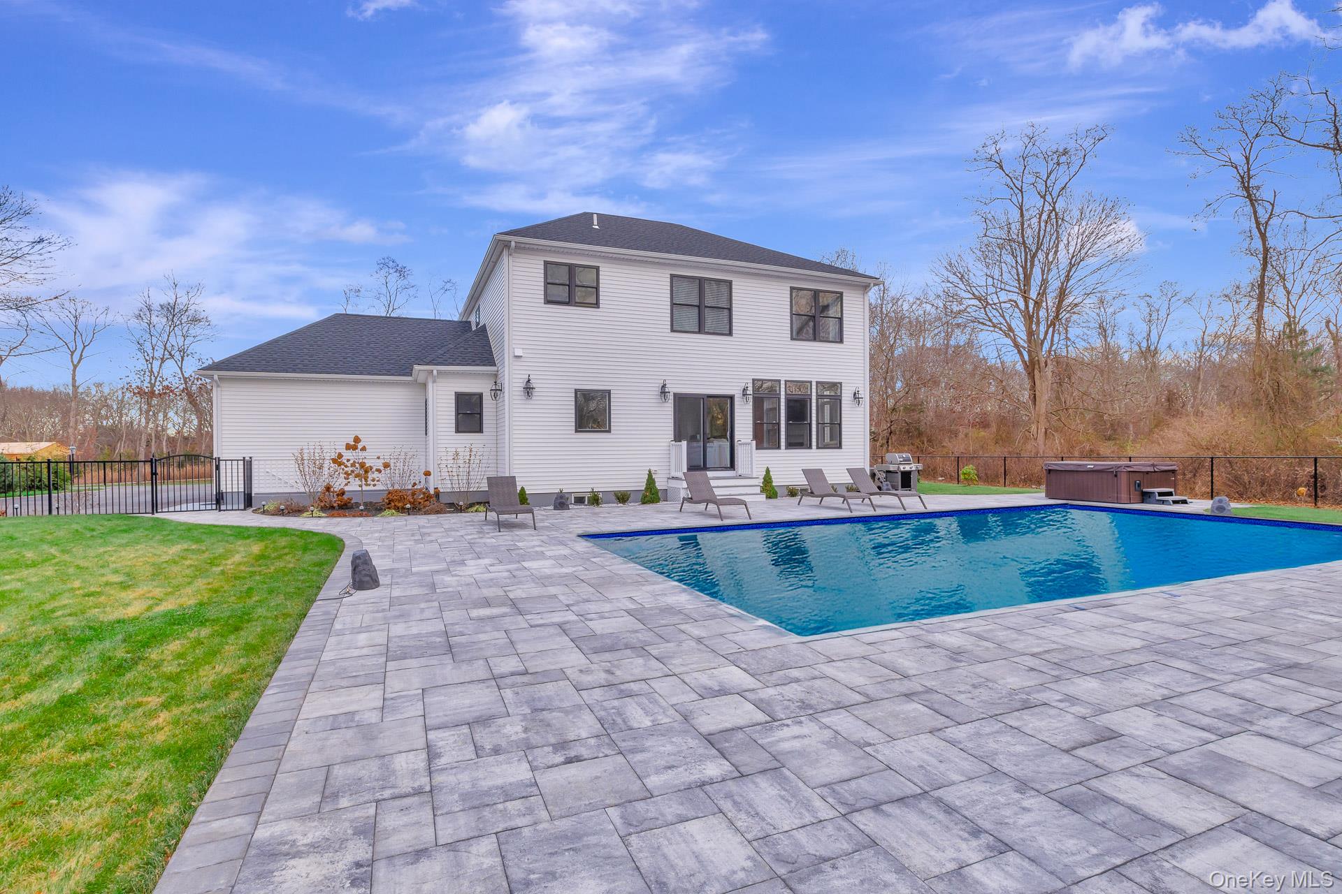 15 Shaw Lane, East Moriches, NY 11940