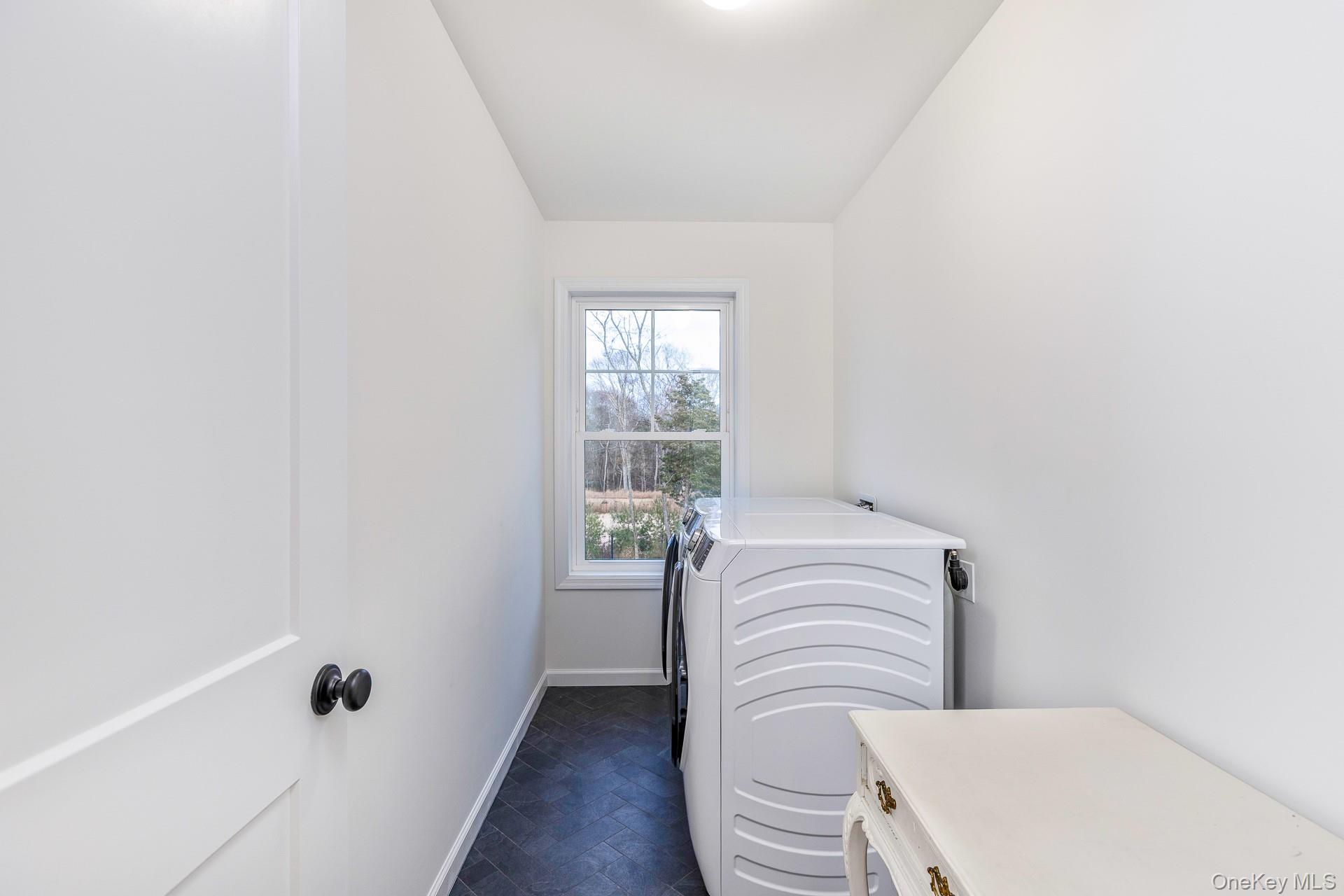 15 Shaw Lane, East Moriches, NY 11940