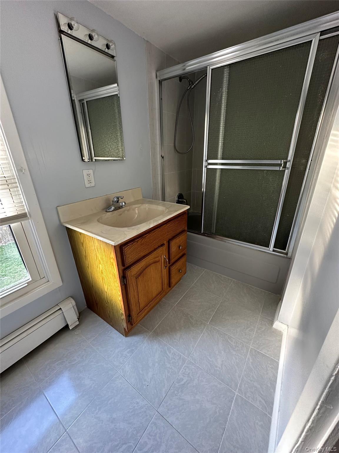 460 Bayview Avenue S # 2nd Fl, Freeport, NY 11520