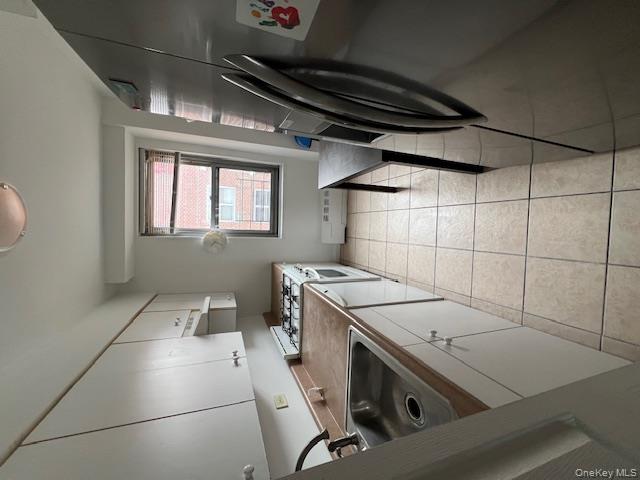 61-25 97 Street # 15-J, Rego Park, NY 11374