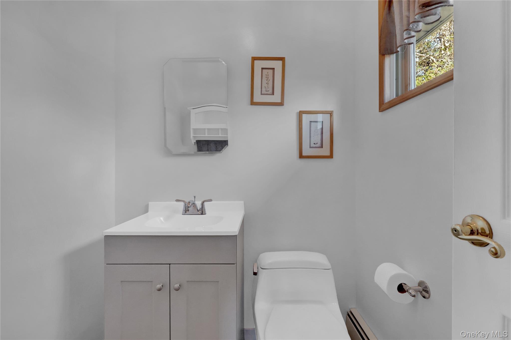 607 Saint George Avenue, North Babylon, NY 11703