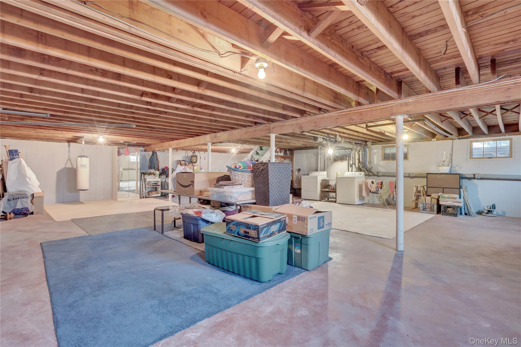 607 Saint George Avenue, North Babylon, NY 11703