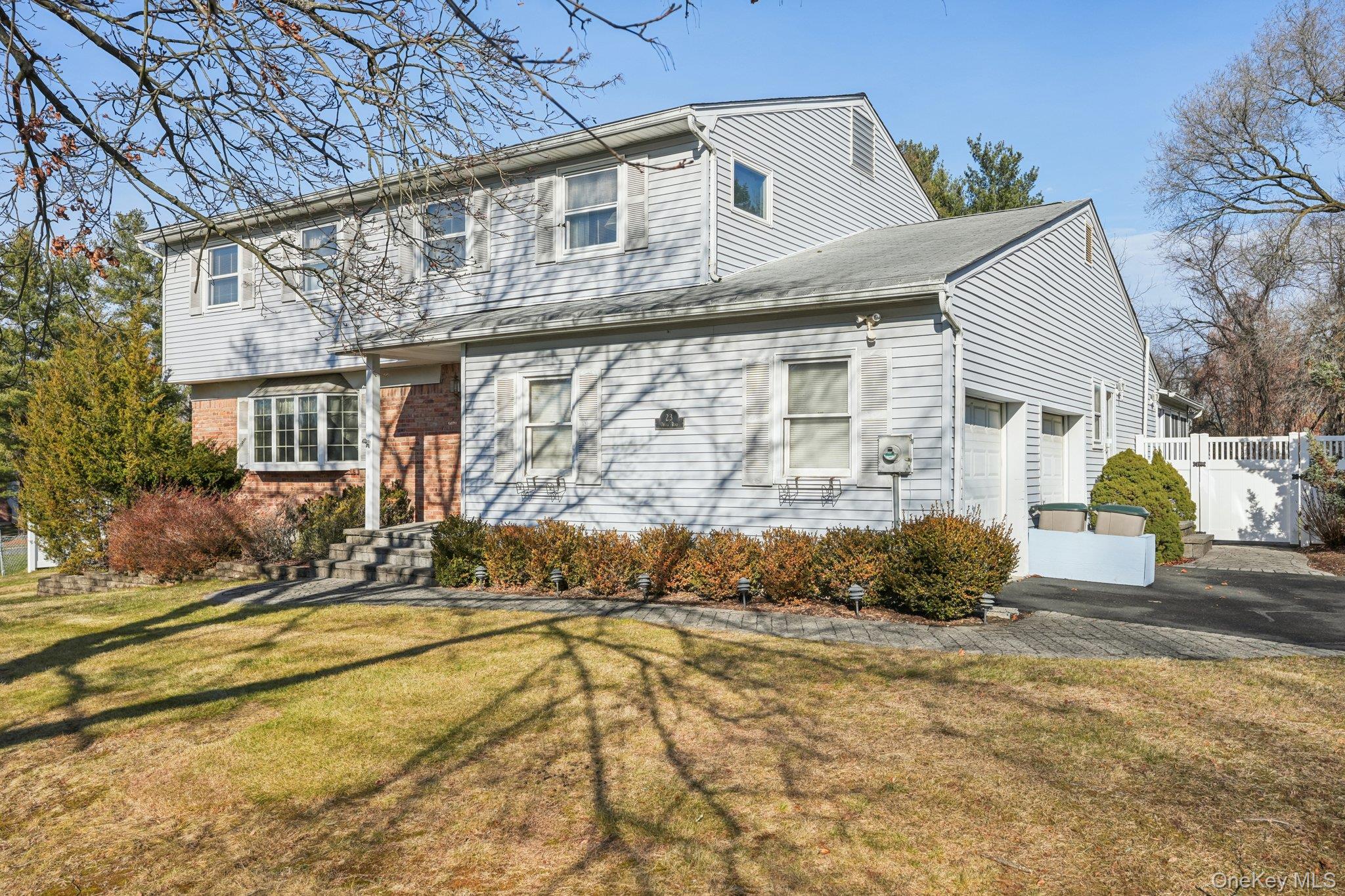 23 Oriole Road, New City, NY 10956