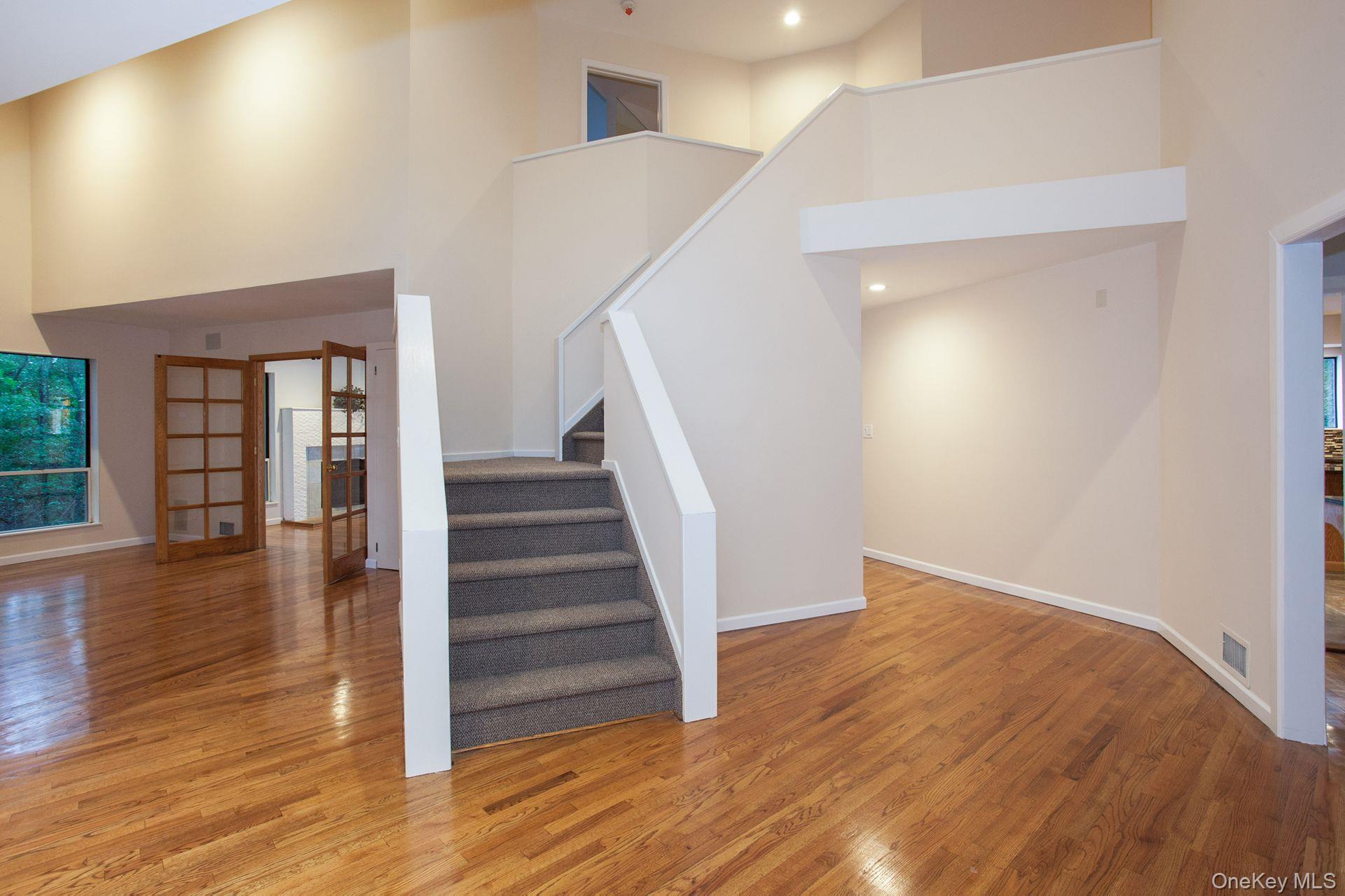 12 N Ridge Road, Setauket, NY 11733