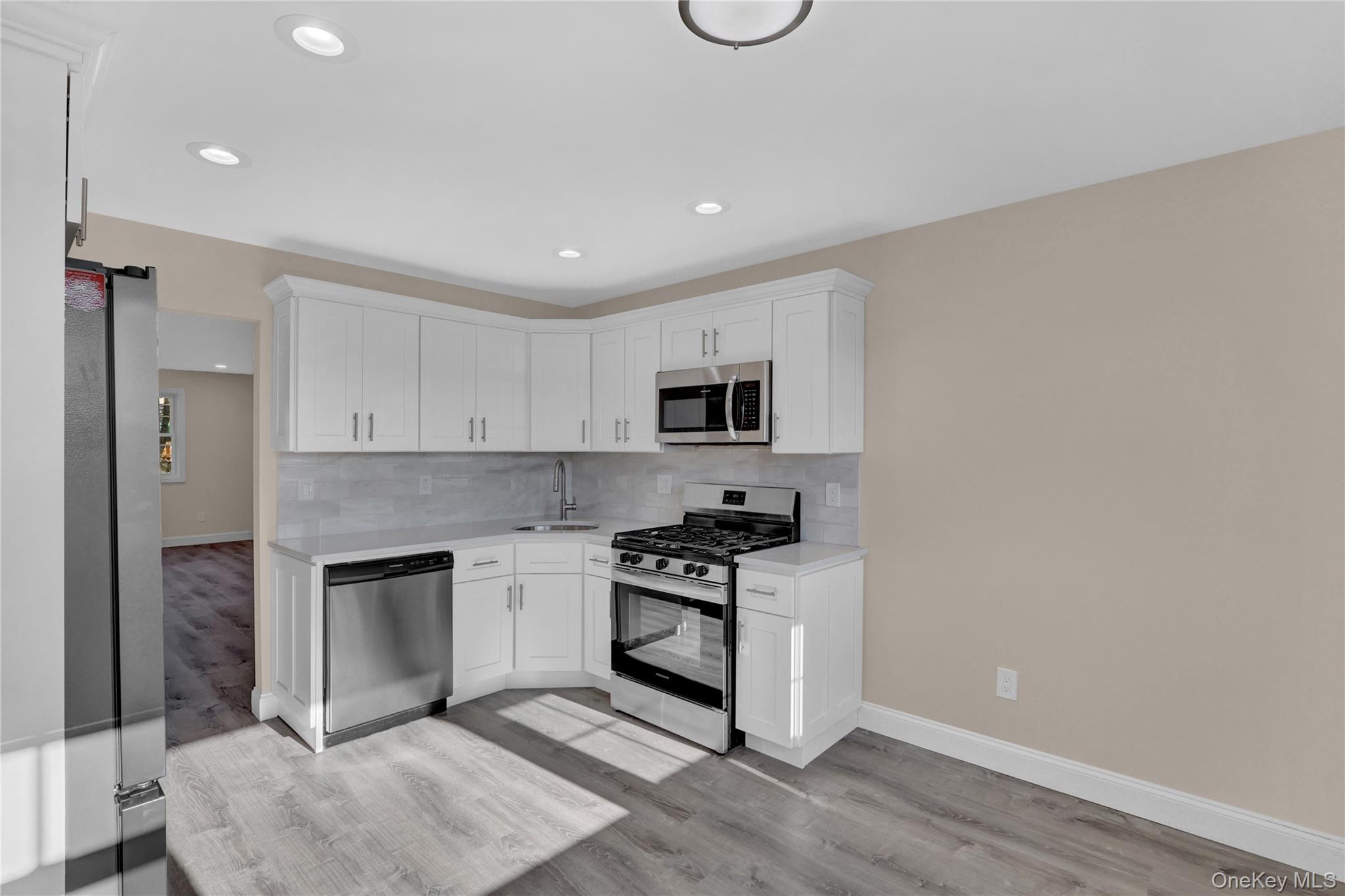 815 Franklin Avenue # 4, Franklin Square, NY 11010