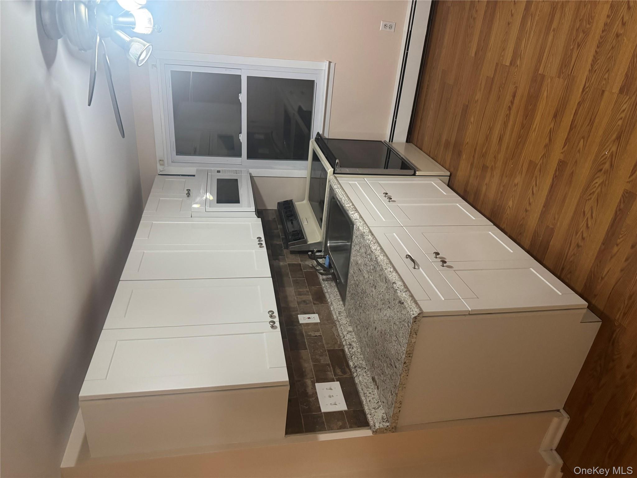 Amity Harbor, NY 11701