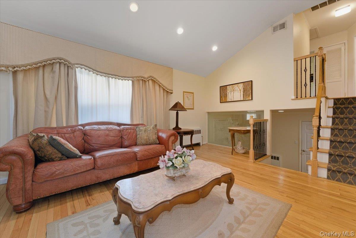 504 Cedarwood Drive, Cedarhurst, NY 11516