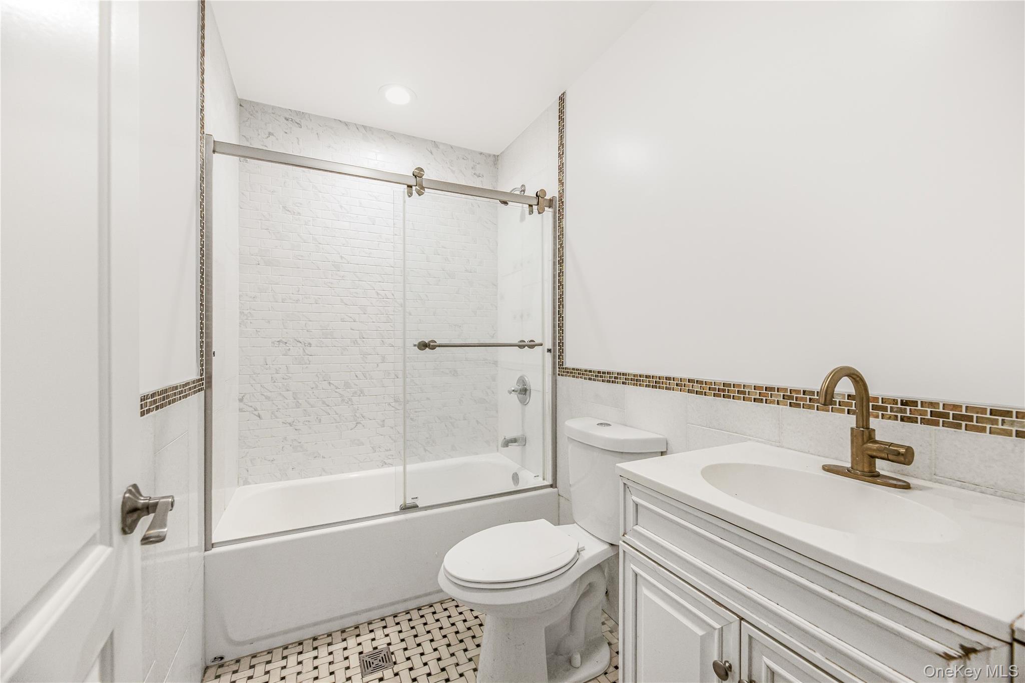 3067 Williamsbridge Road, Bronx, NY 10467