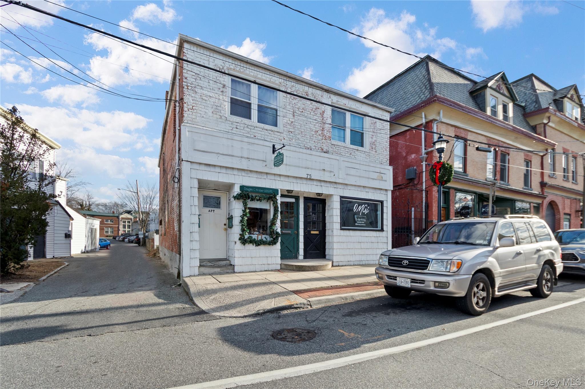 75 South Street, Oyster Bay, NY 11771