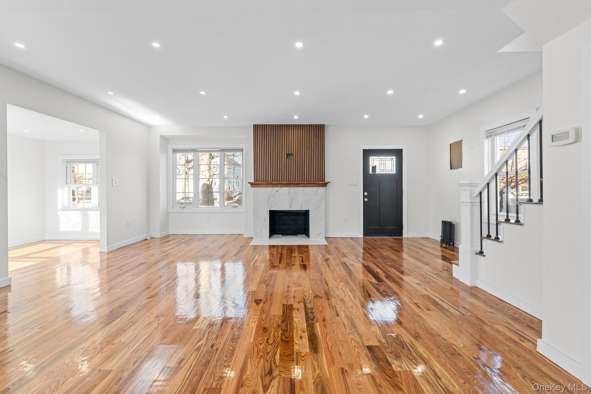 190-10 114th Drive, Saint Albans, NY 11412